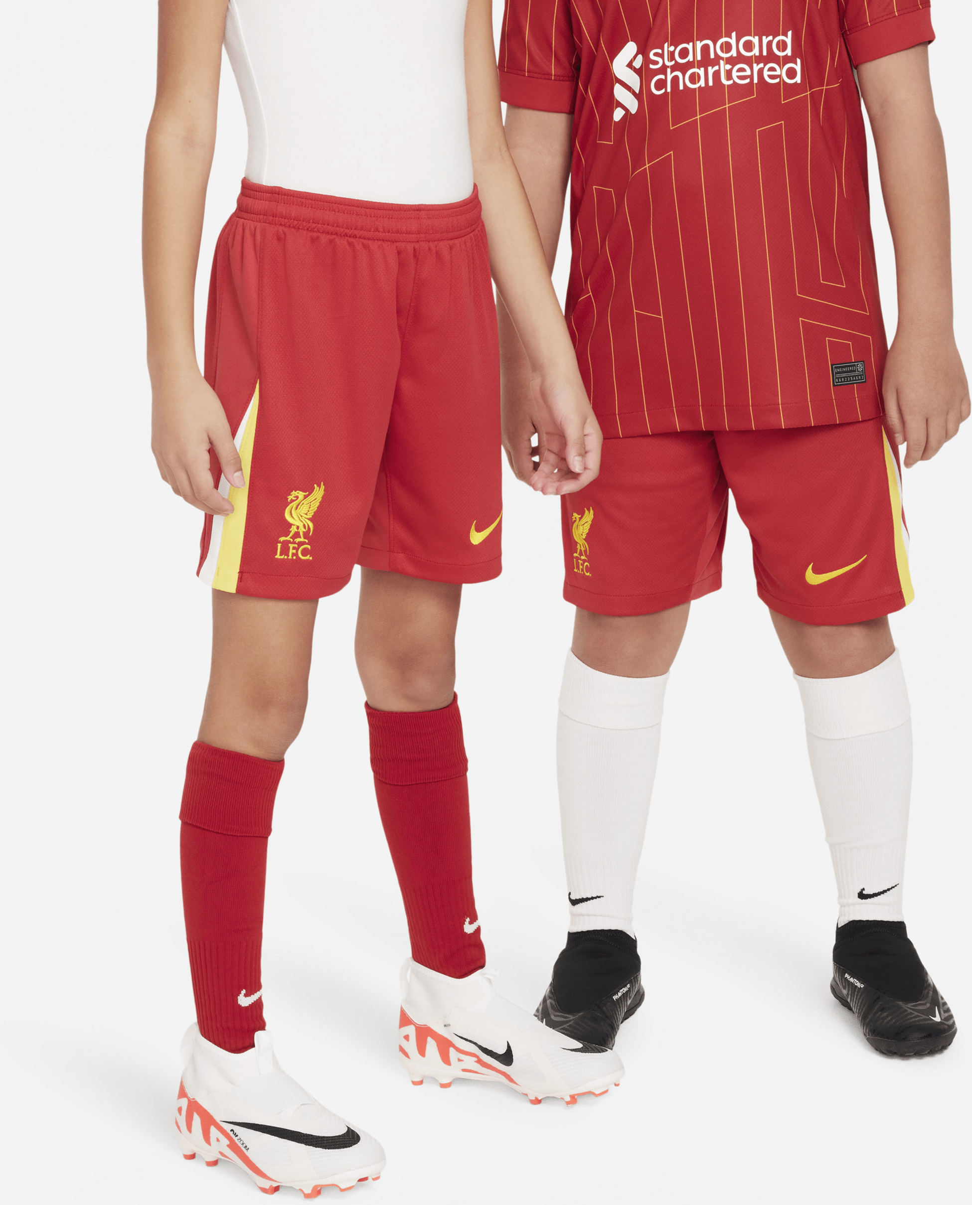 NIKE, Older Kids' Dri-fit Football Replica Shorts Liverpool F.c. 2024/25 Stadium Home