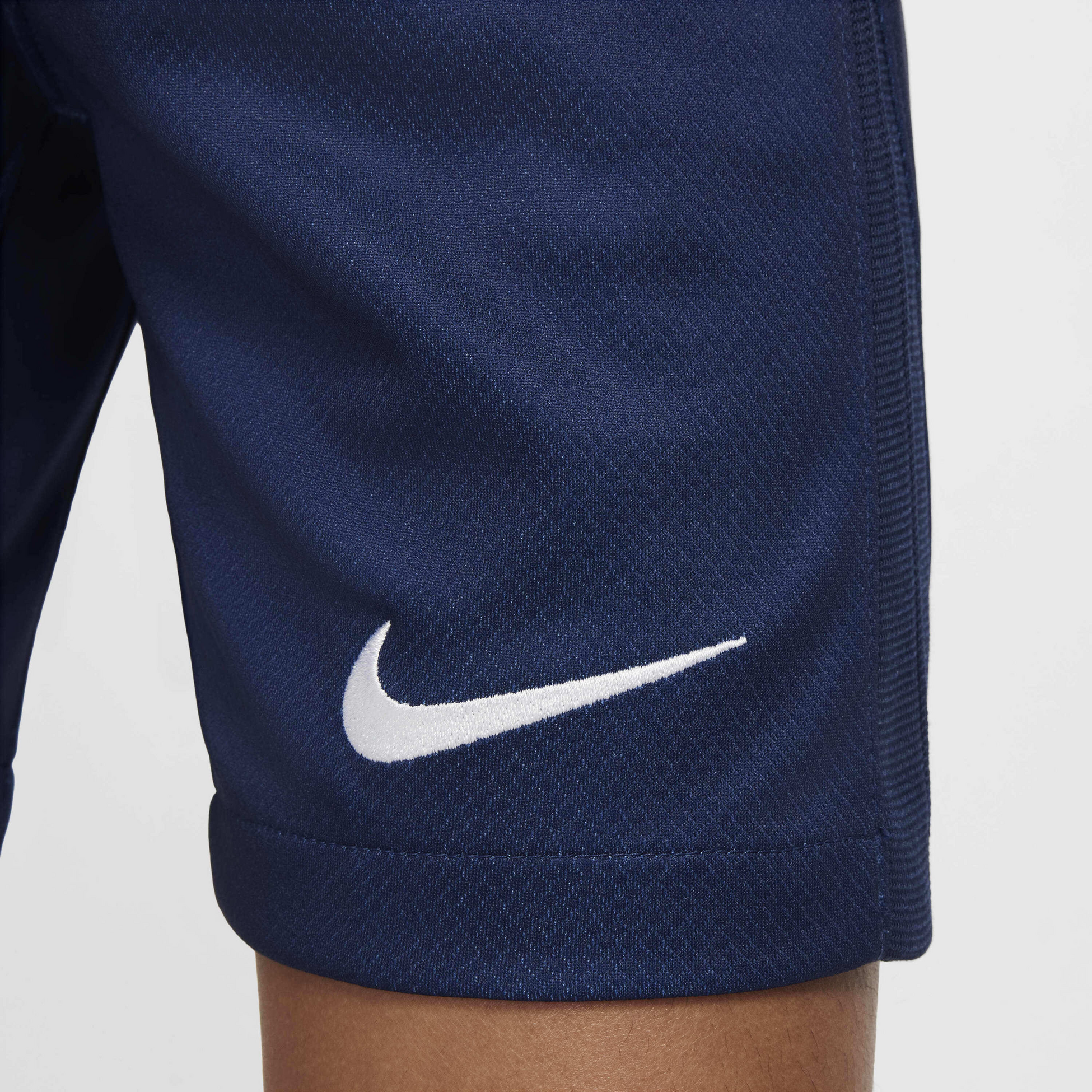 NIKE, Older Kids' Dri-fit Football Replica Shorts Paris Saint-germain 2024/25 Stadium Home