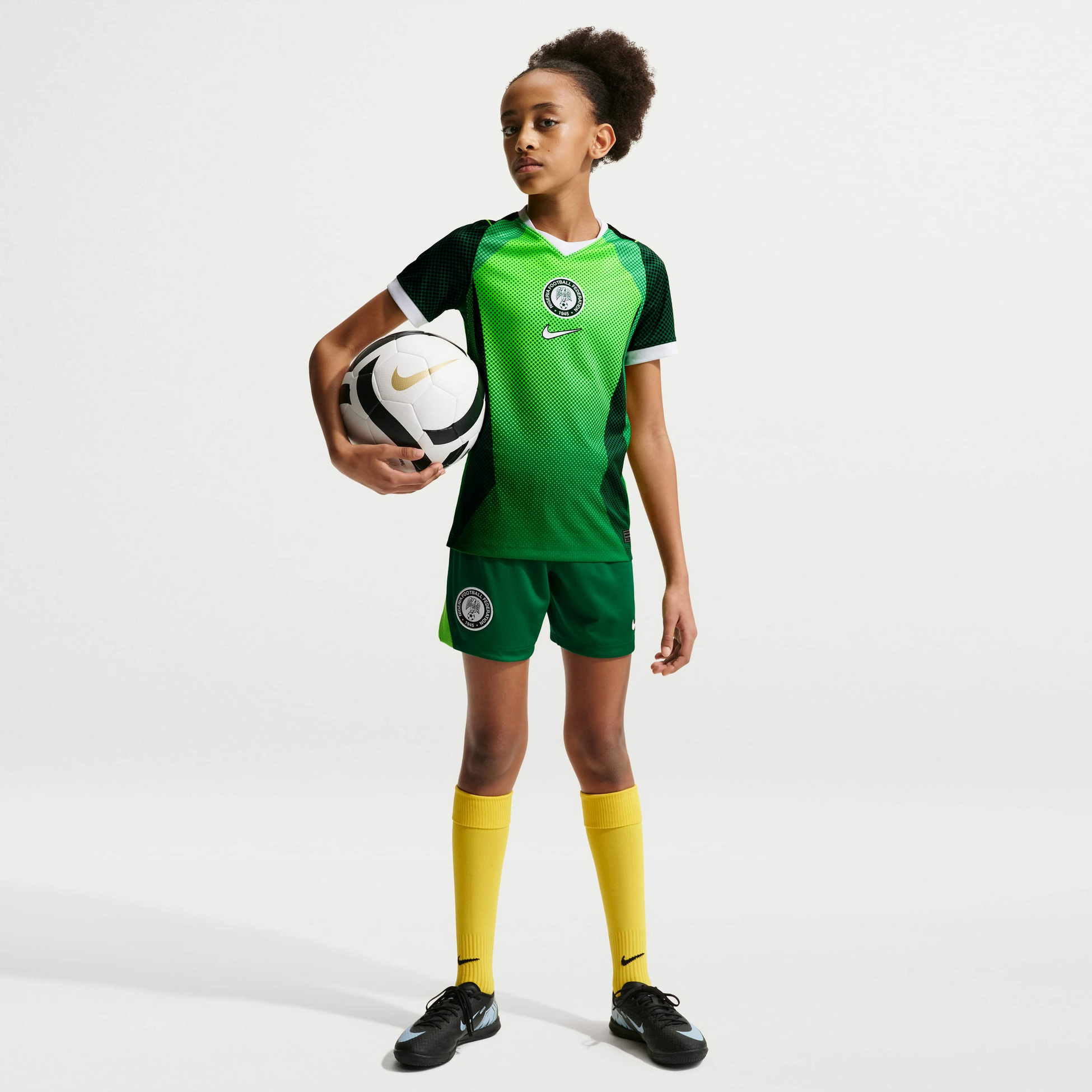 NIKE, Older Kids' Dri-fit Football Short-sleeve Shirt Nigeria 2026 Stadium Home