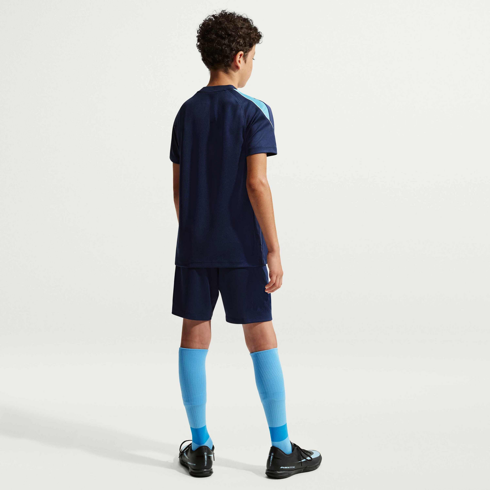 NIKE, Older Kids' Dri-fit Football Short-sleeve Top Strike