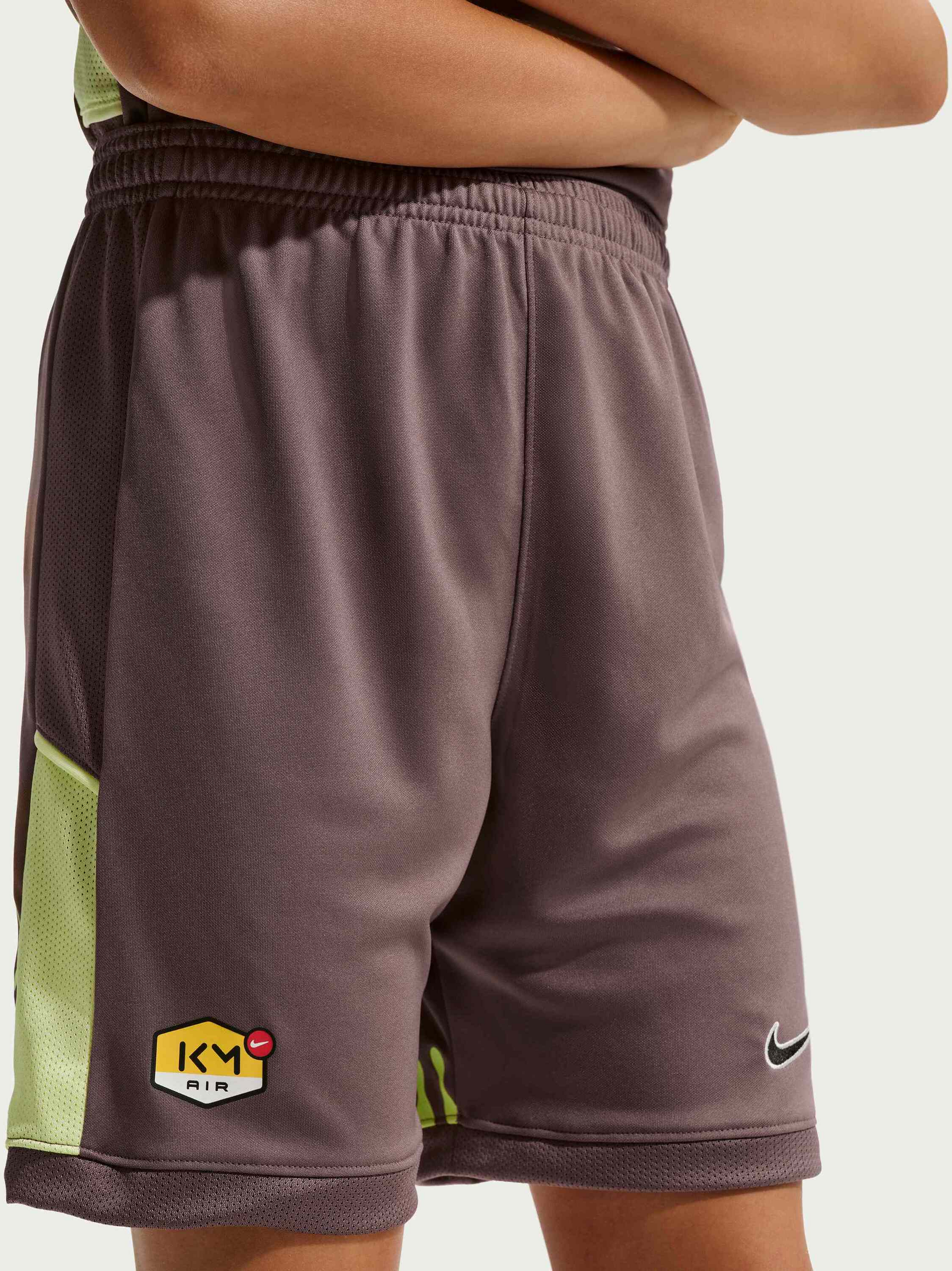 NIKE, Older Kids' Dri-fit Football Shorts Kylian Mbapp&eacute; Academy