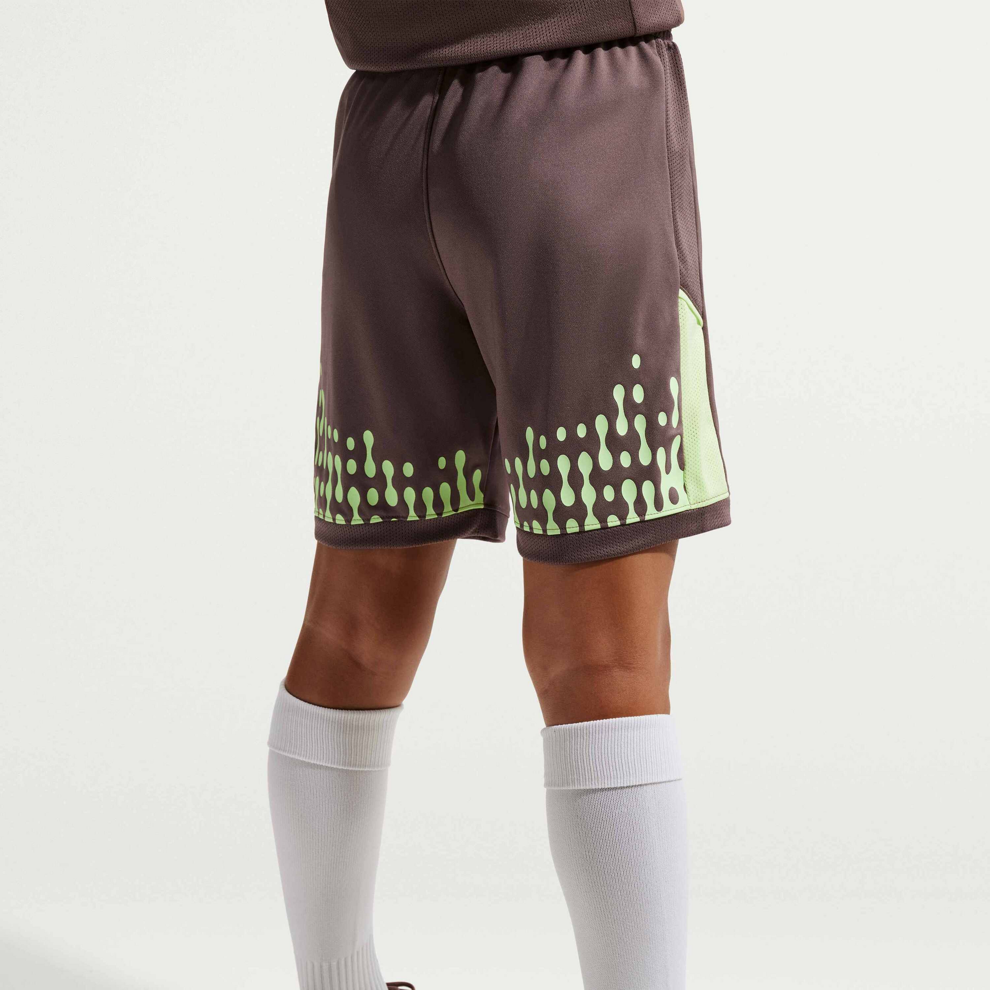 NIKE, Older Kids' Dri-fit Football Shorts Kylian Mbapp&eacute; Academy
