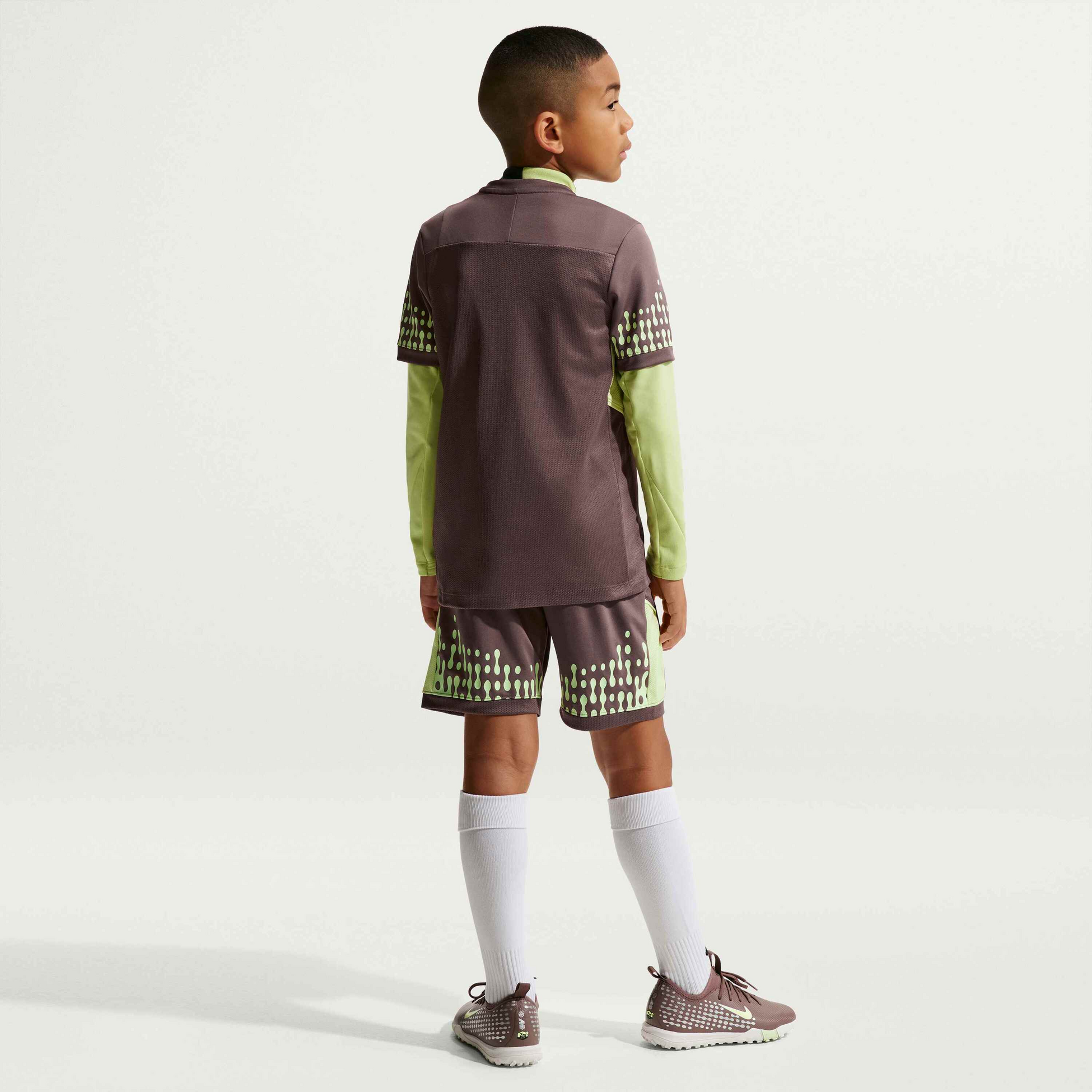NIKE, Older Kids' Dri-fit Football Shorts Kylian Mbapp&eacute; Academy