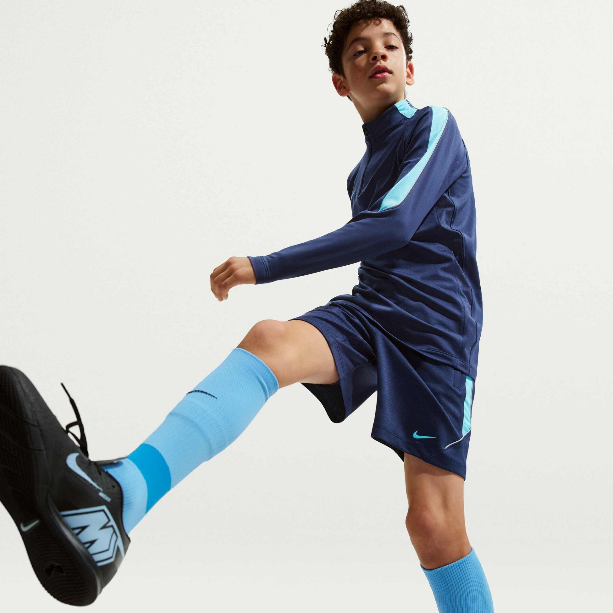 NIKE, Older Kids' Dri-fit Football Shorts Strike