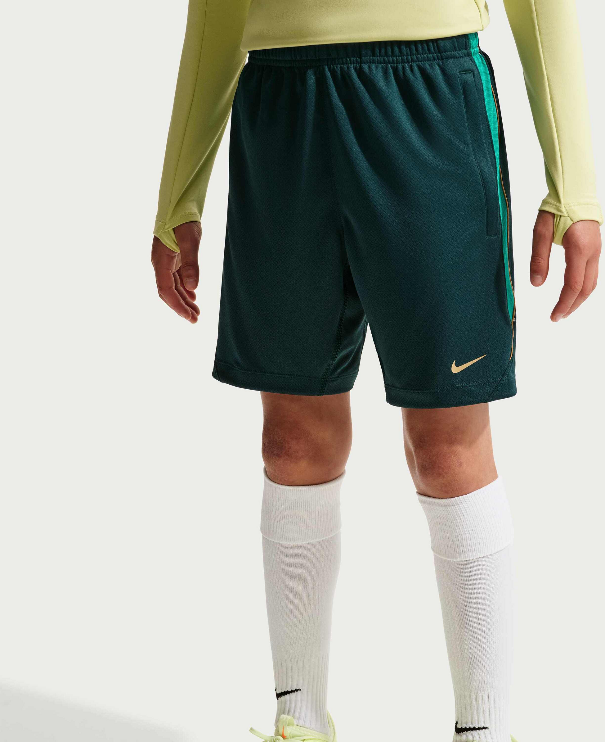 NIKE, Older Kids' Dri-fit Football Shorts Strike