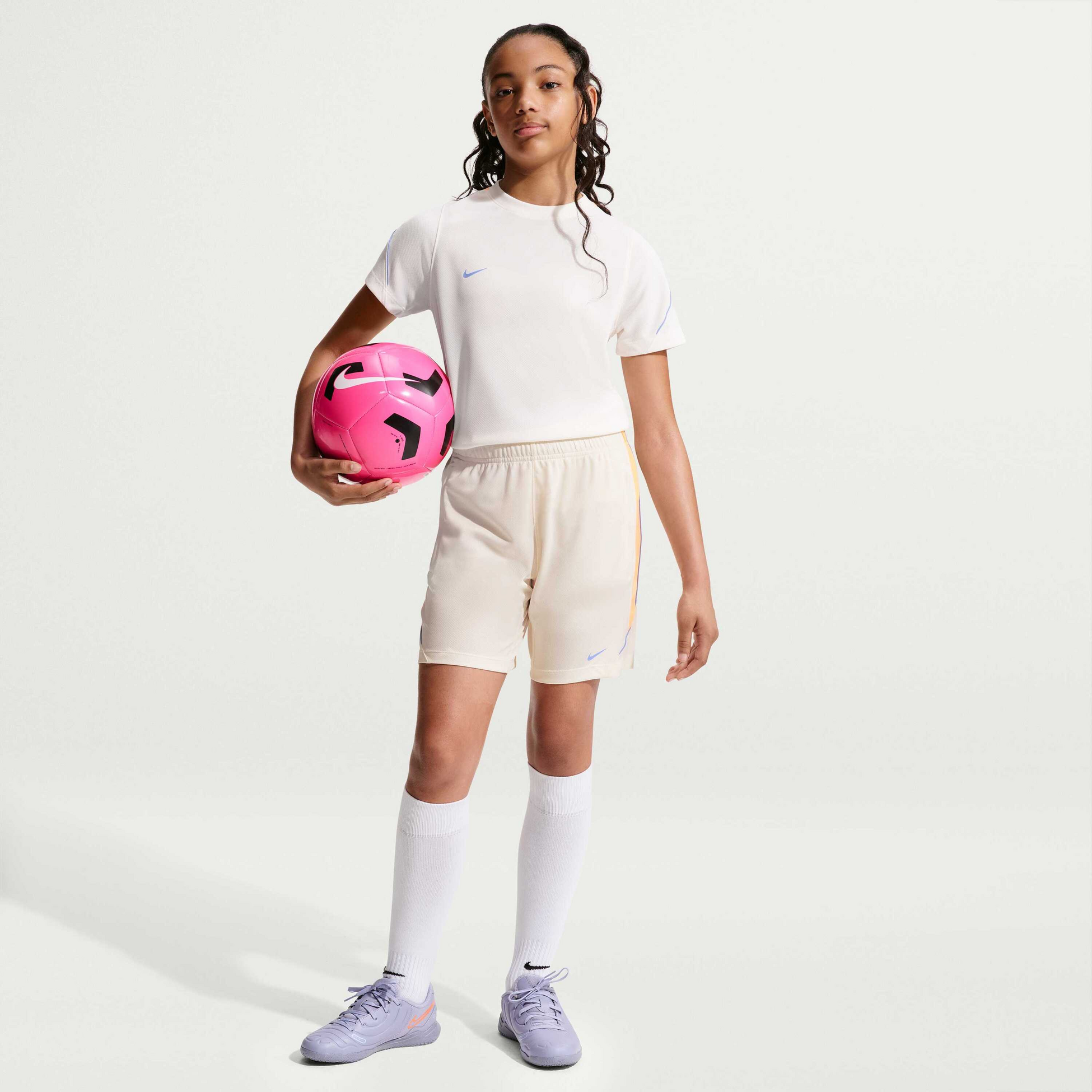NIKE, Older Kids' Dri-fit Football Shorts Strike