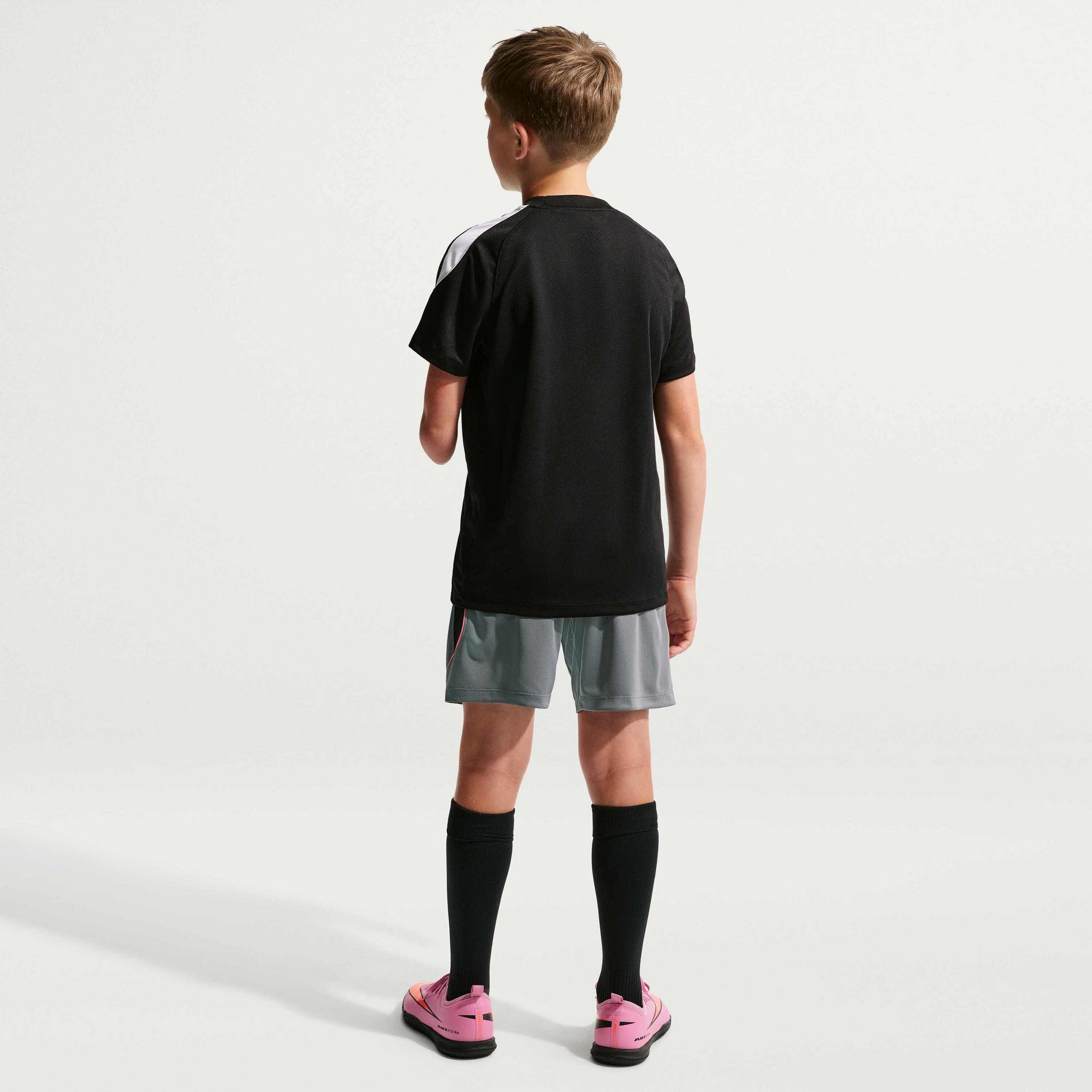 NIKE, Older Kids' Dri-fit Football Shorts Strike
