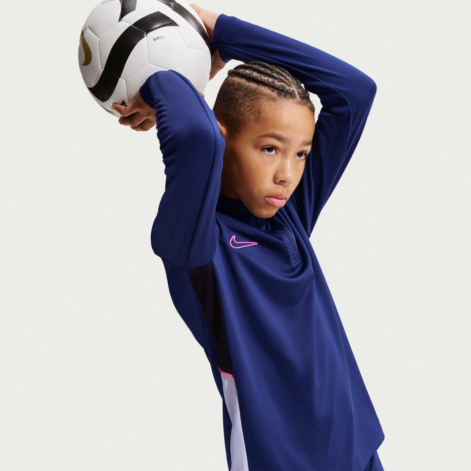 NIKE, Older Kids' Dri-fit Long-sleeve 1/4-zip Football Drill Top Academy