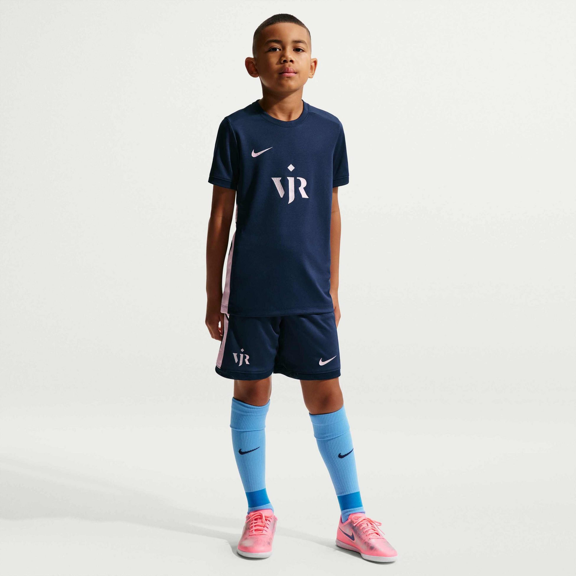 NIKE, Older Kids' Dri-fit Short-sleeve Football Top Vini Jr. Academy