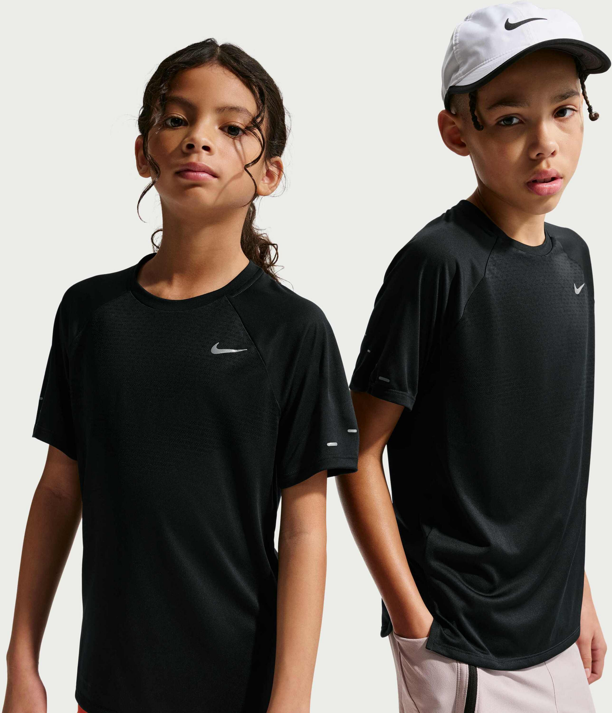 NIKE, Older Kids' Dri-fit Short-sleeve Top Stride