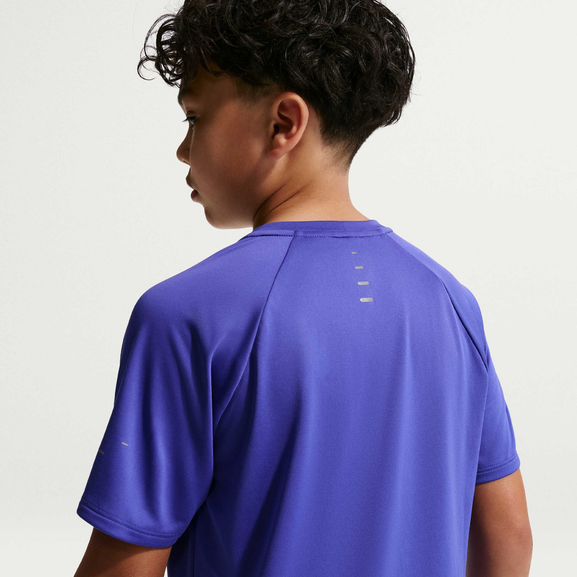 NIKE, Older Kids' Dri-fit Short-sleeve Top Stride
