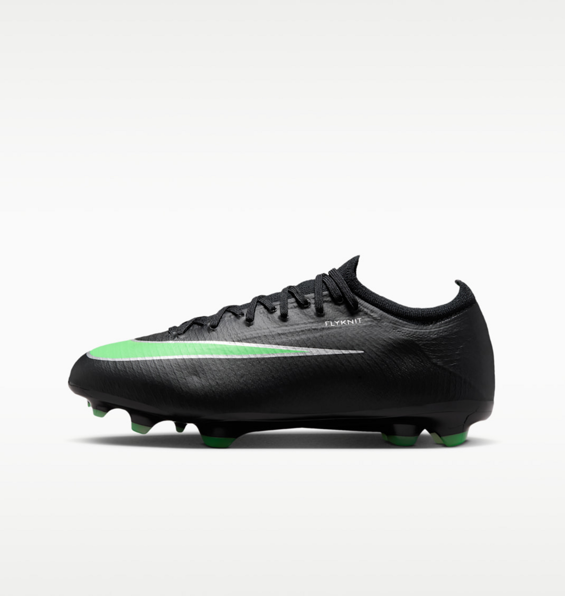 NIKE, Older Kids' Firm-ground Low-top Football Boot Jr. Mercurial Vapor 17 Pro