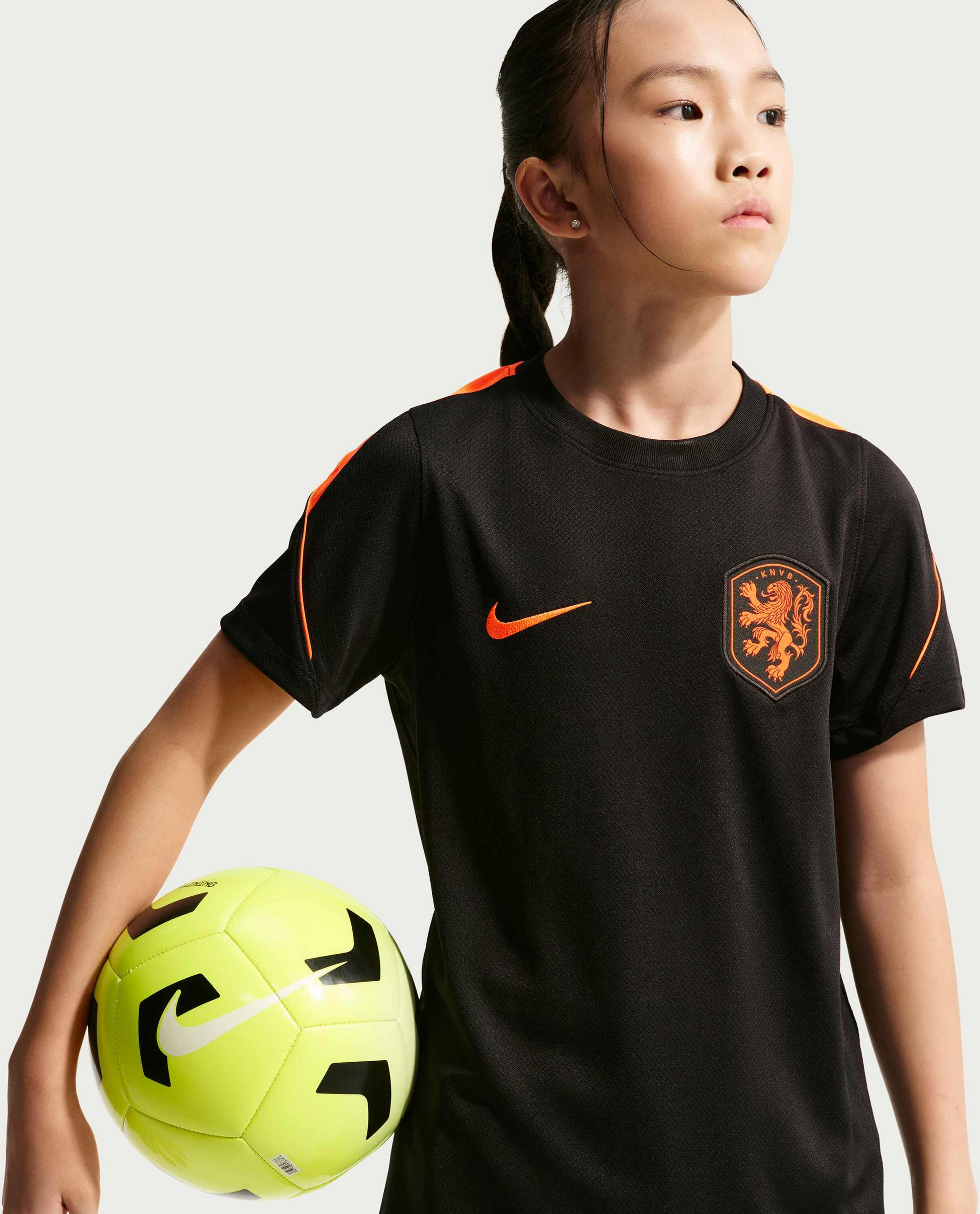 NIKE, Older Kids' Football Dri-fit Short-sleeve Top Netherlands Strike