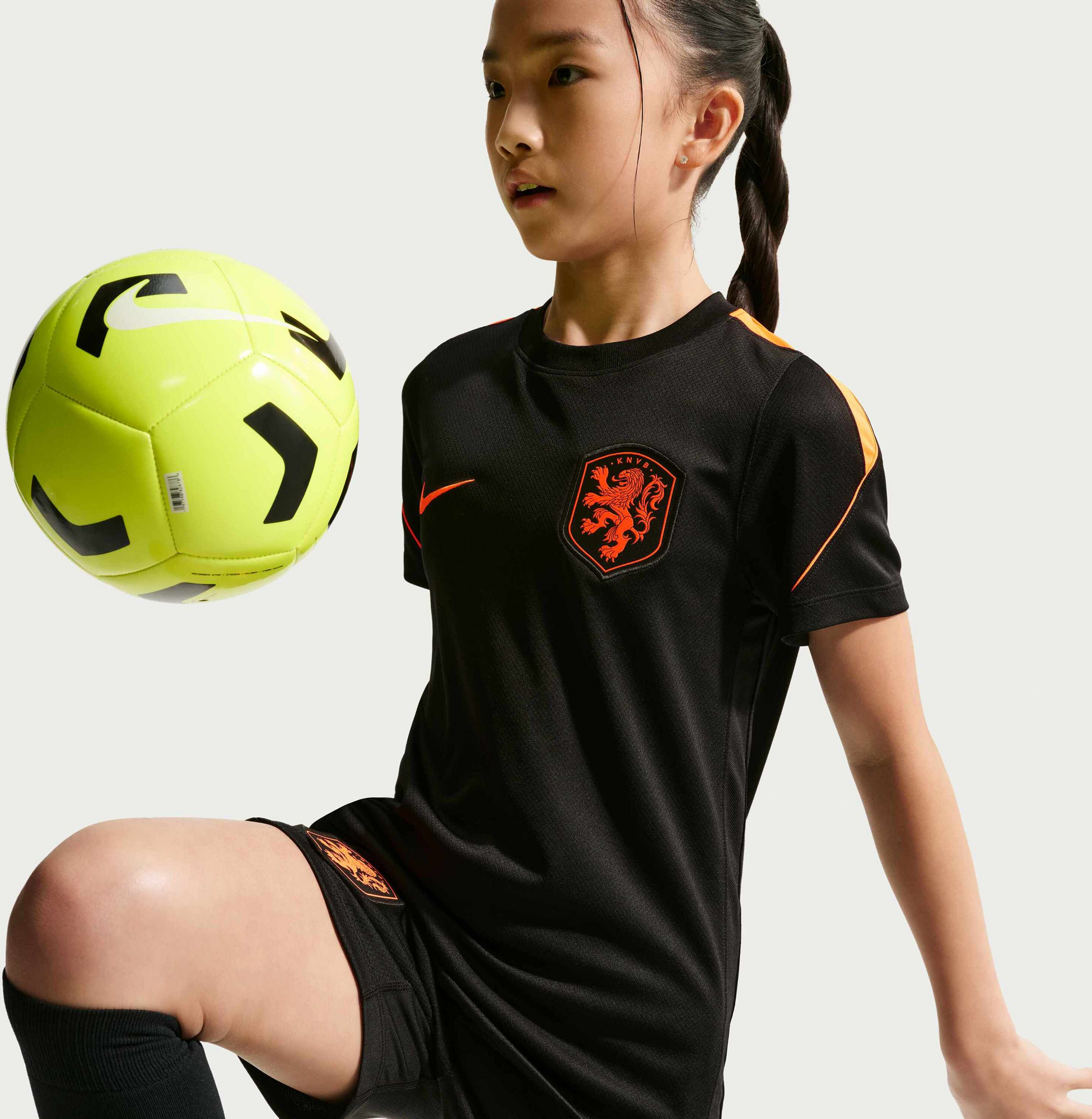 NIKE, Older Kids' Football Dri-fit Short-sleeve Top Netherlands Strike