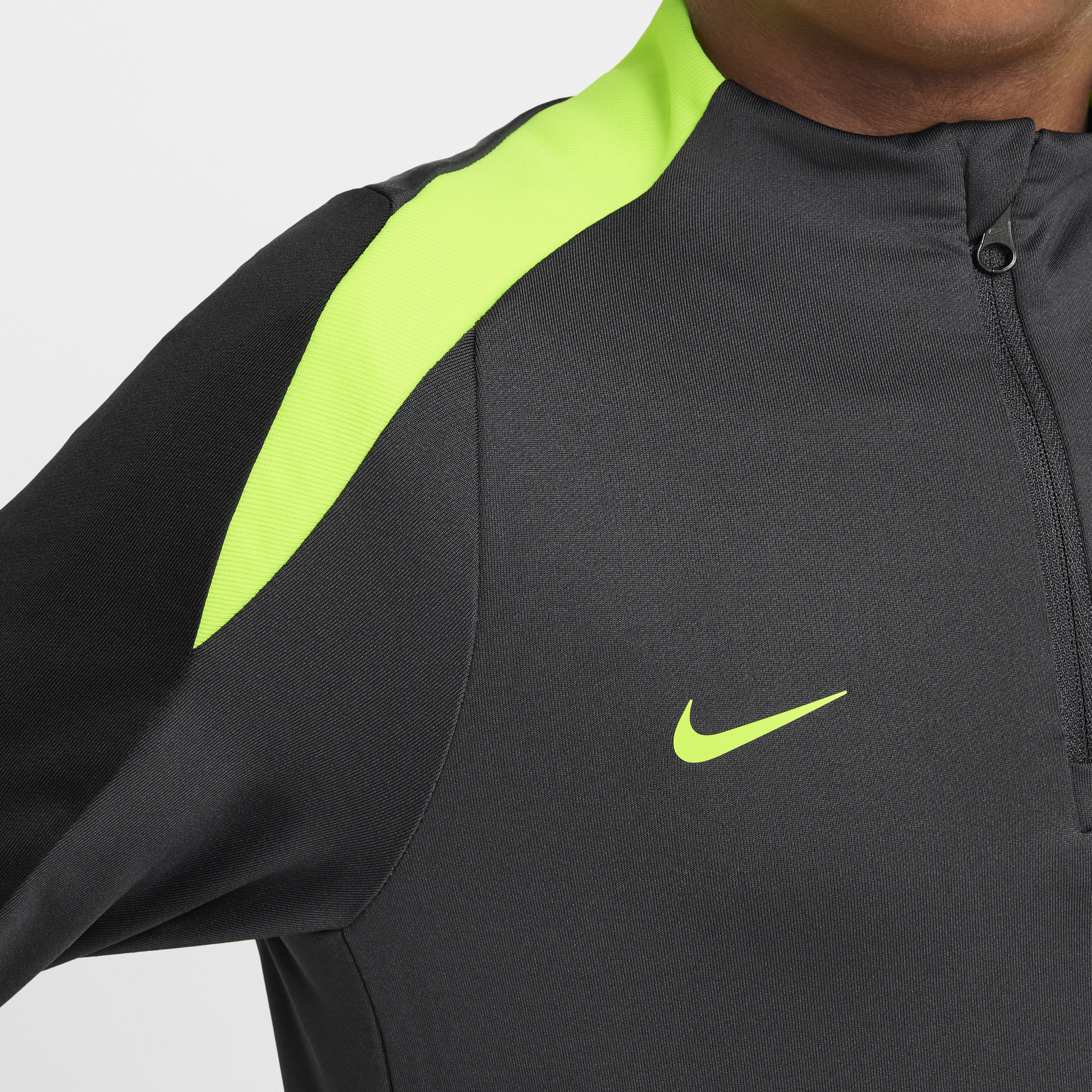 NIKE, Older Kids' Football Drill Top Dri-fit Strike