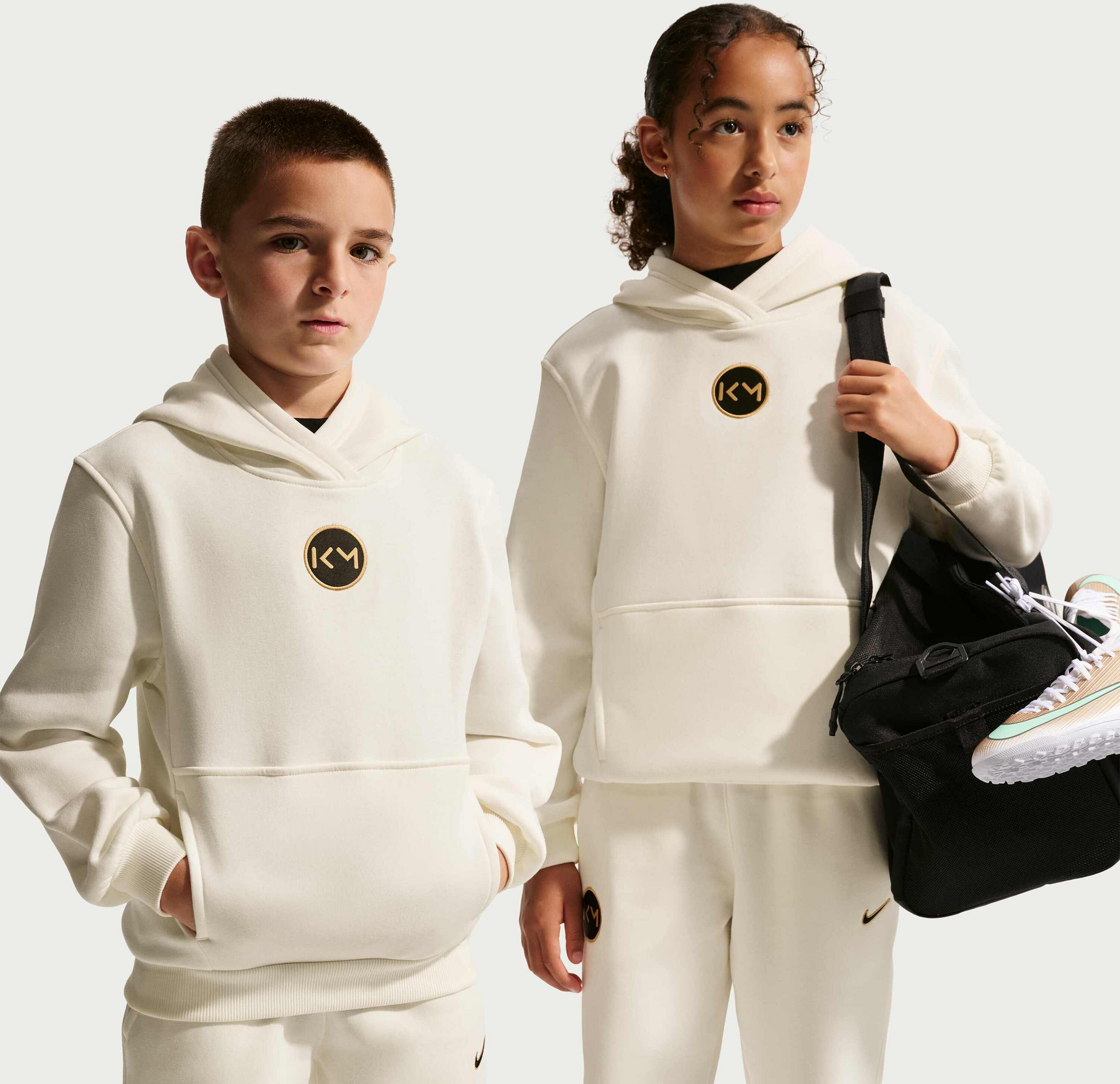 NIKE, Older Kids' Football Hoodie Kylian Mbapp&eacute; Club Fleece