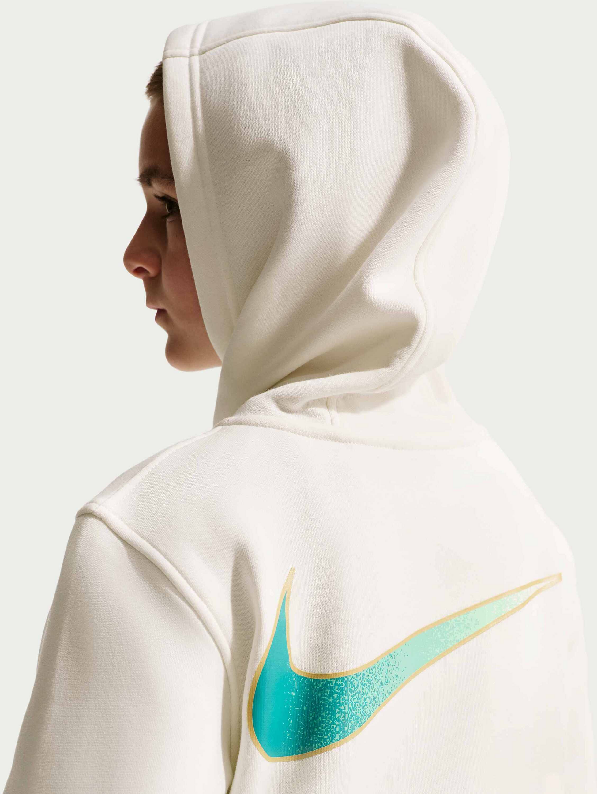 NIKE, Older Kids' Football Hoodie Kylian Mbapp&eacute; Club Fleece
