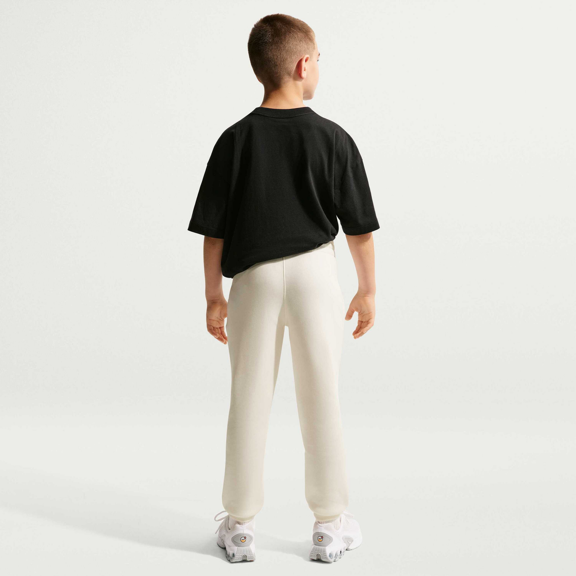 NIKE, Older Kids' Football Joggers Kylian Mbapp&eacute; Club Fleece