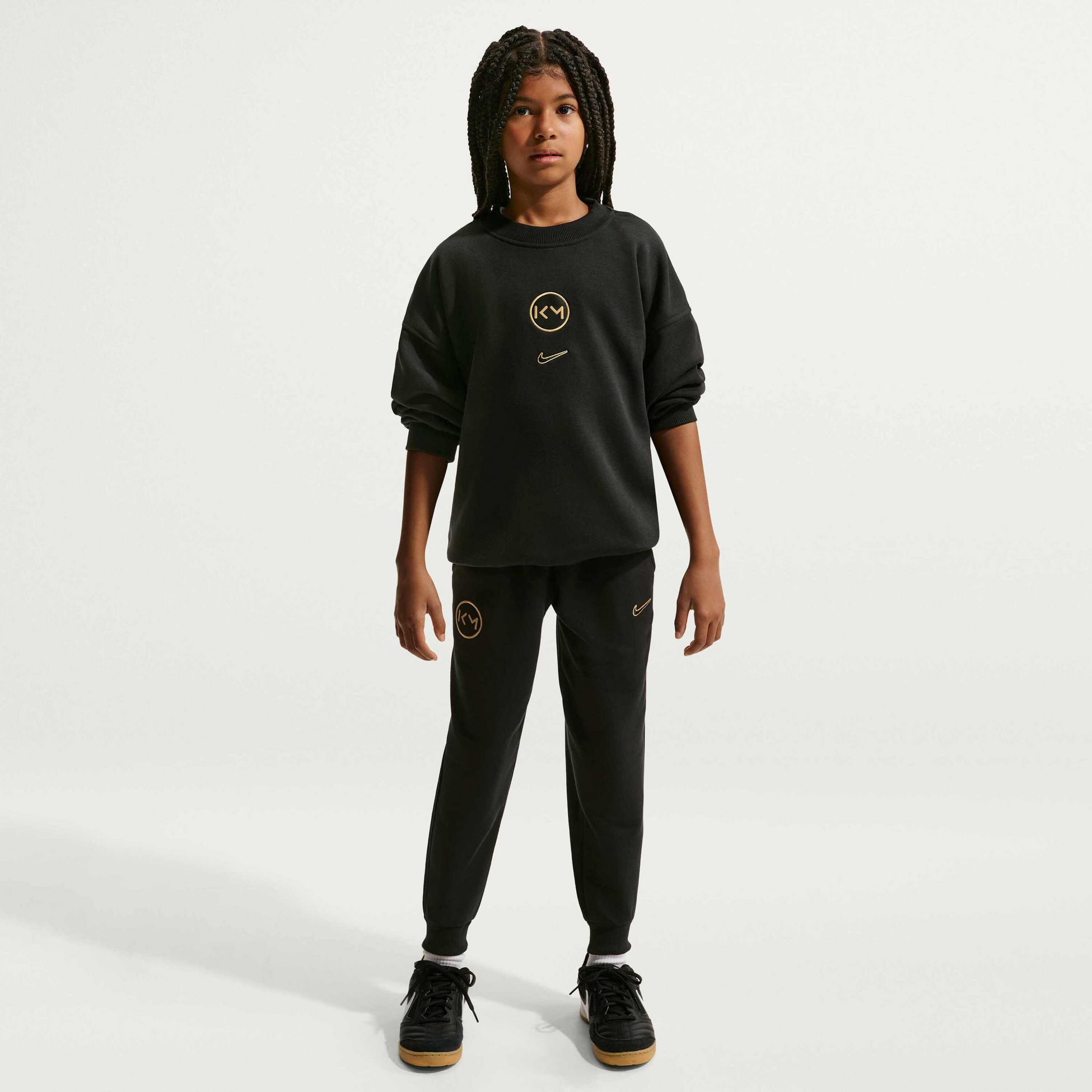 NIKE, Older Kids' Football Oversized Crew Neck Kylian Mbapp&eacute; Club Fleece