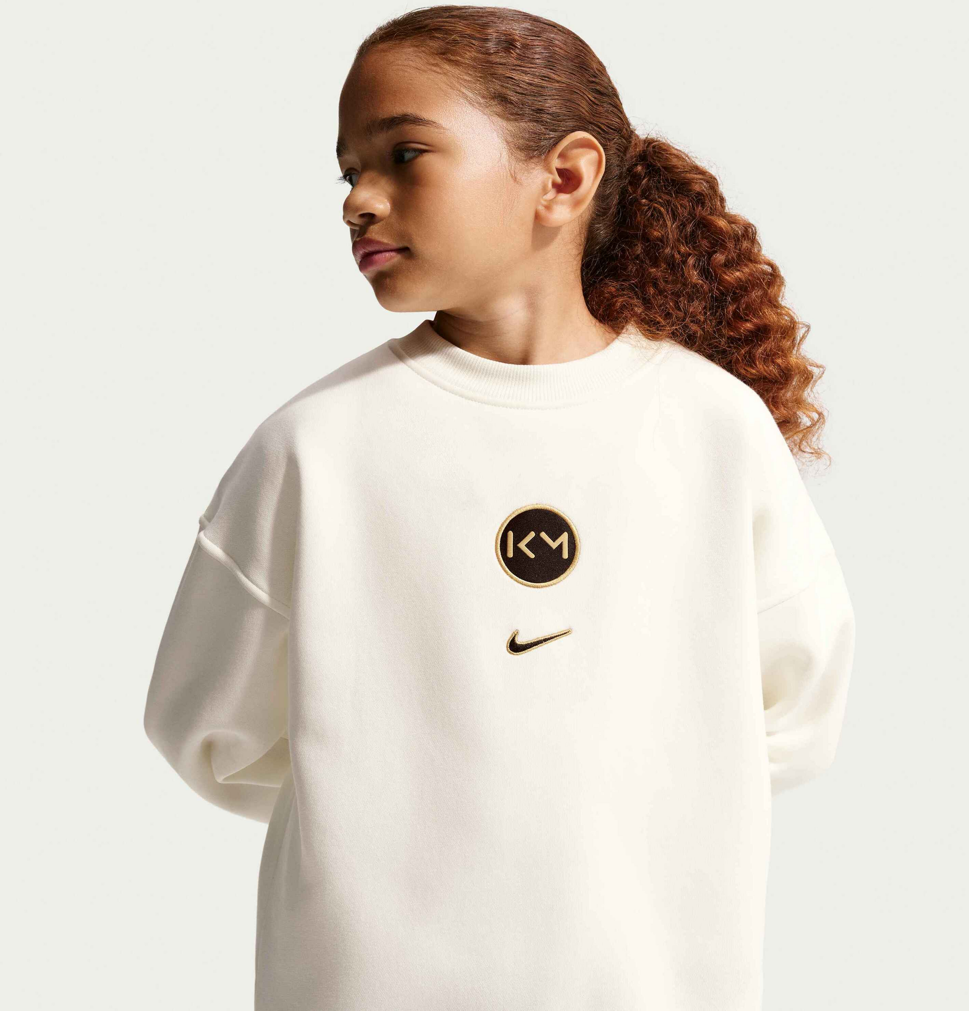 NIKE, Older Kids' Football Oversized Crew Neck Kylian Mbapp&eacute; Club Fleece