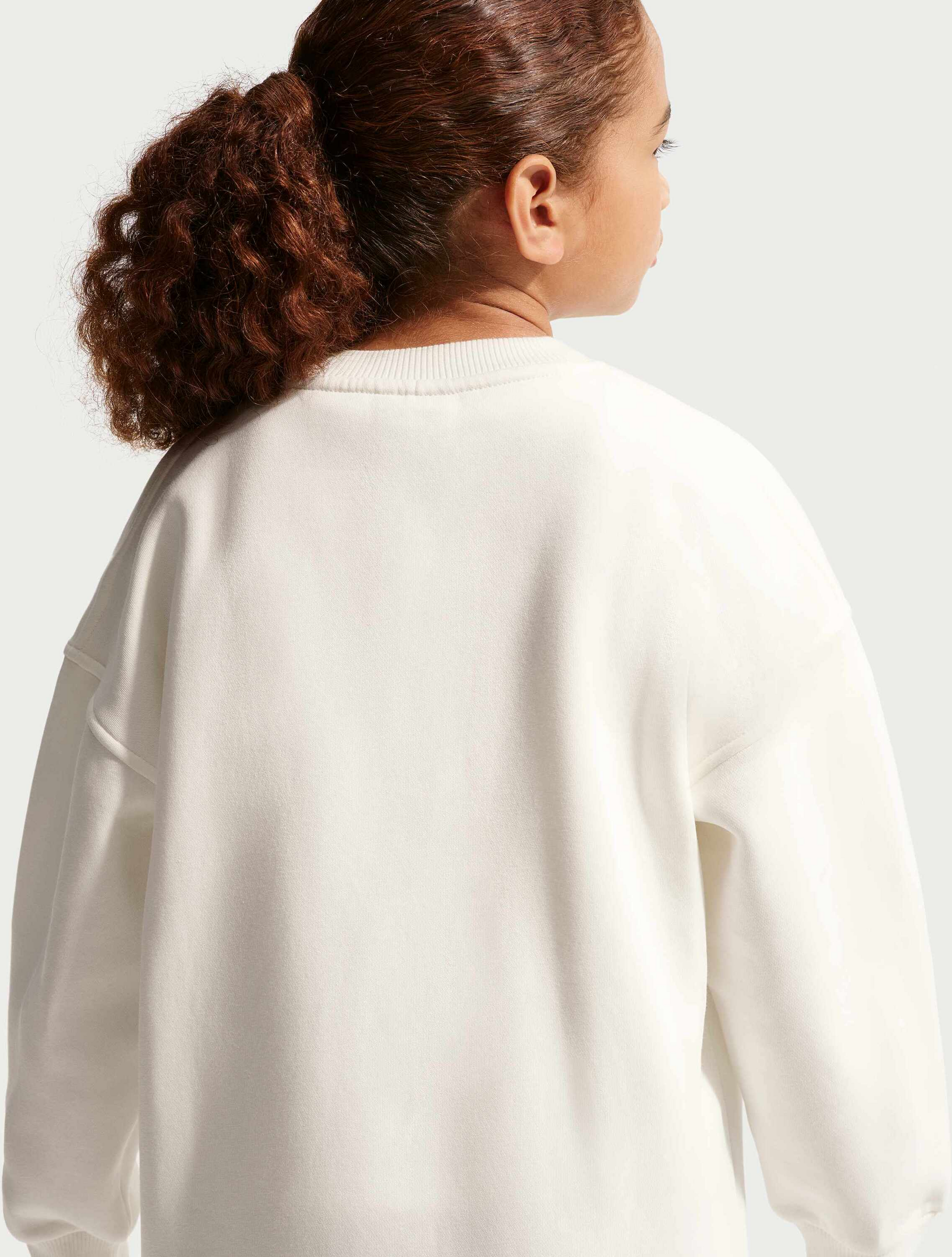 NIKE, Older Kids' Football Oversized Crew Neck Kylian Mbapp&eacute; Club Fleece