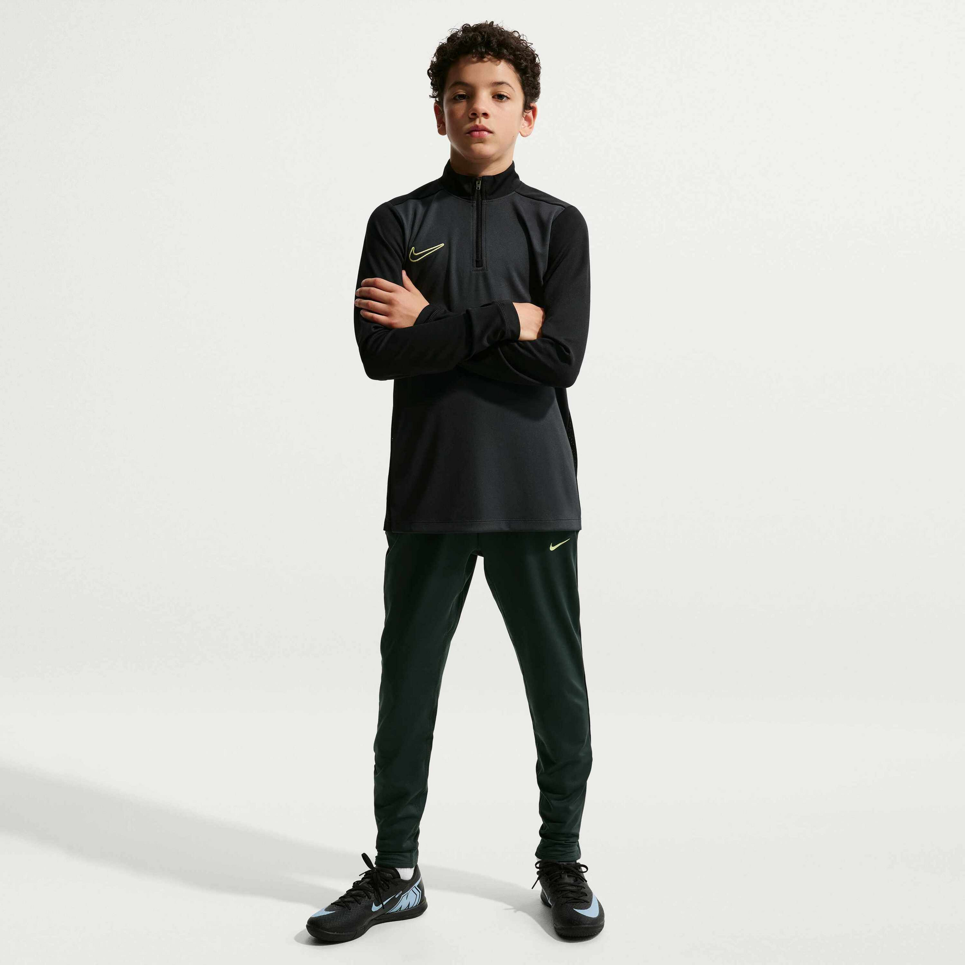 NIKE, Older Kids' Football Pants Dri-fit Strike