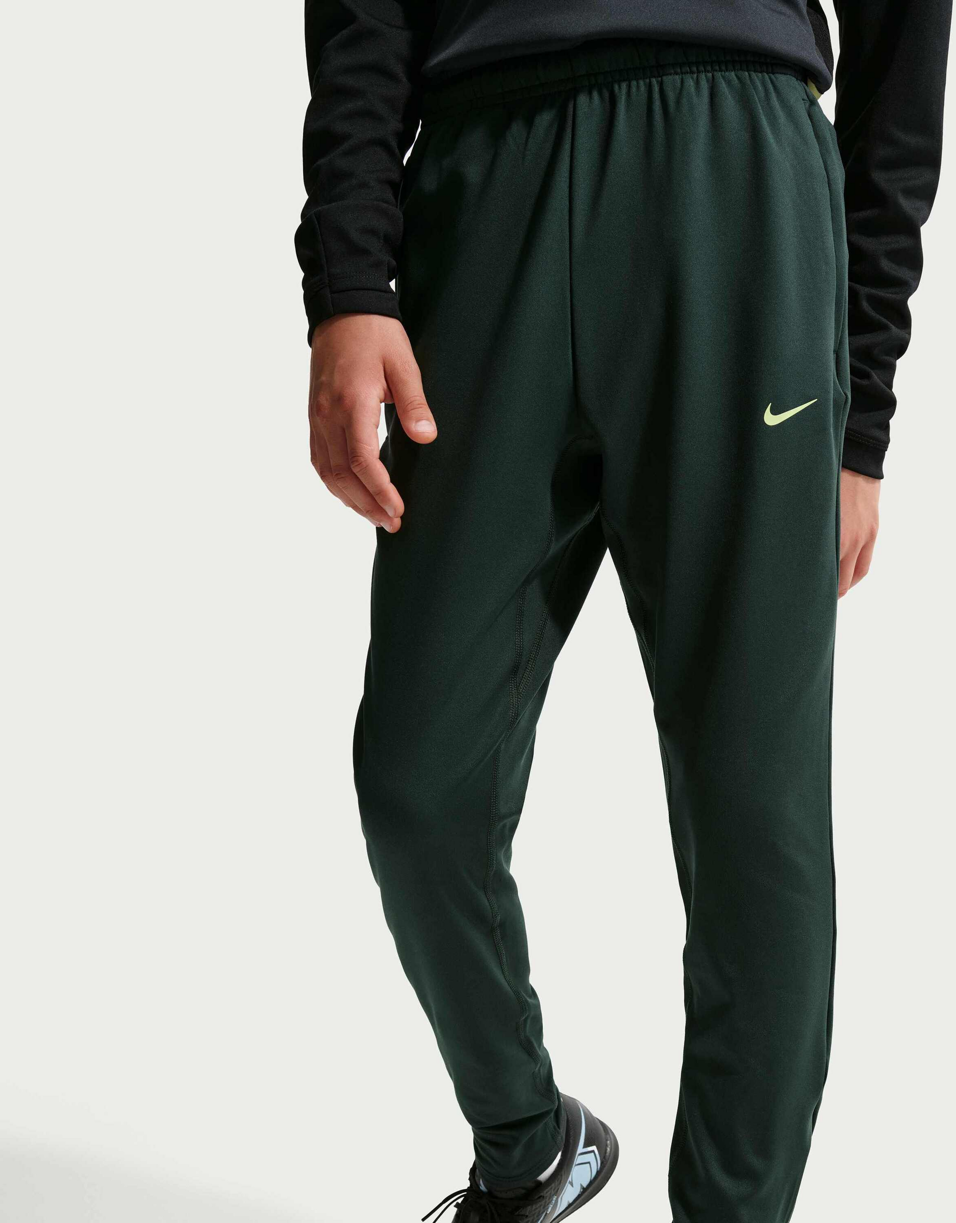 NIKE, Older Kids' Football Pants Dri-fit Strike
