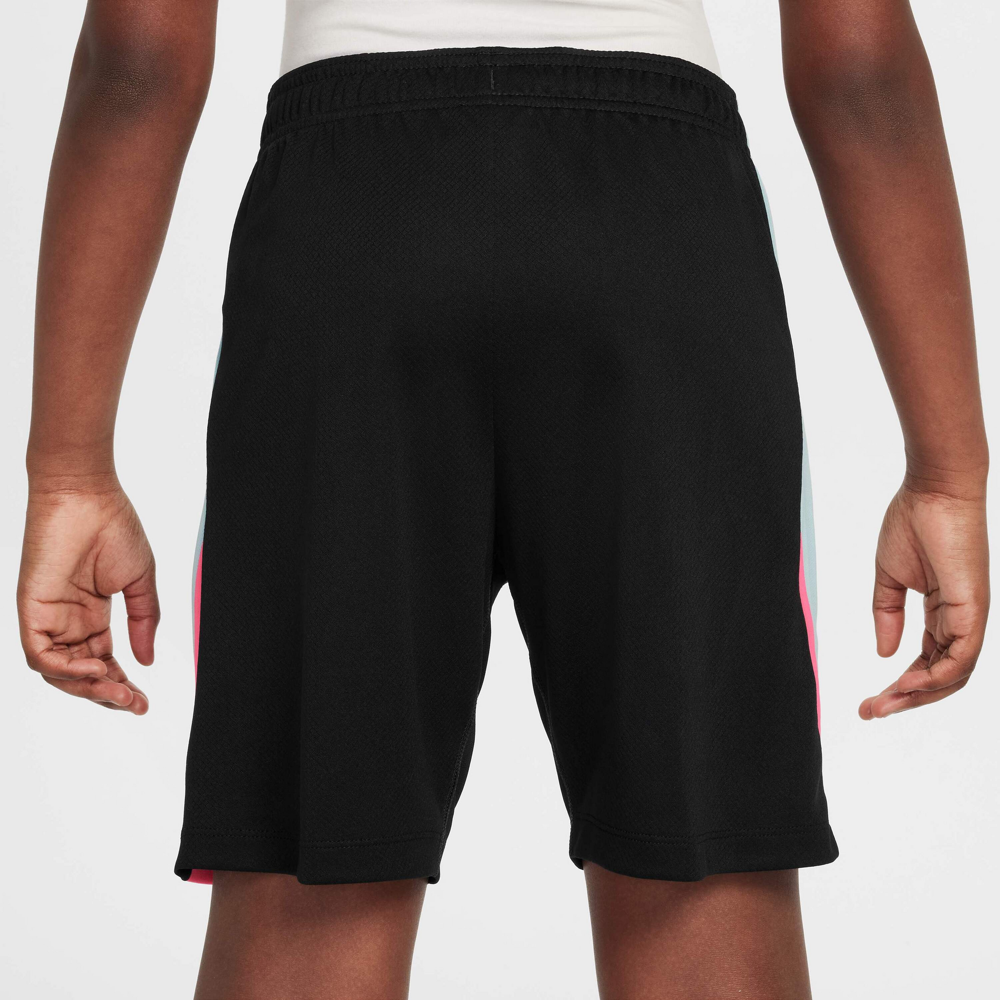 NIKE, Older Kids' Football Shorts Dri-fit Strike