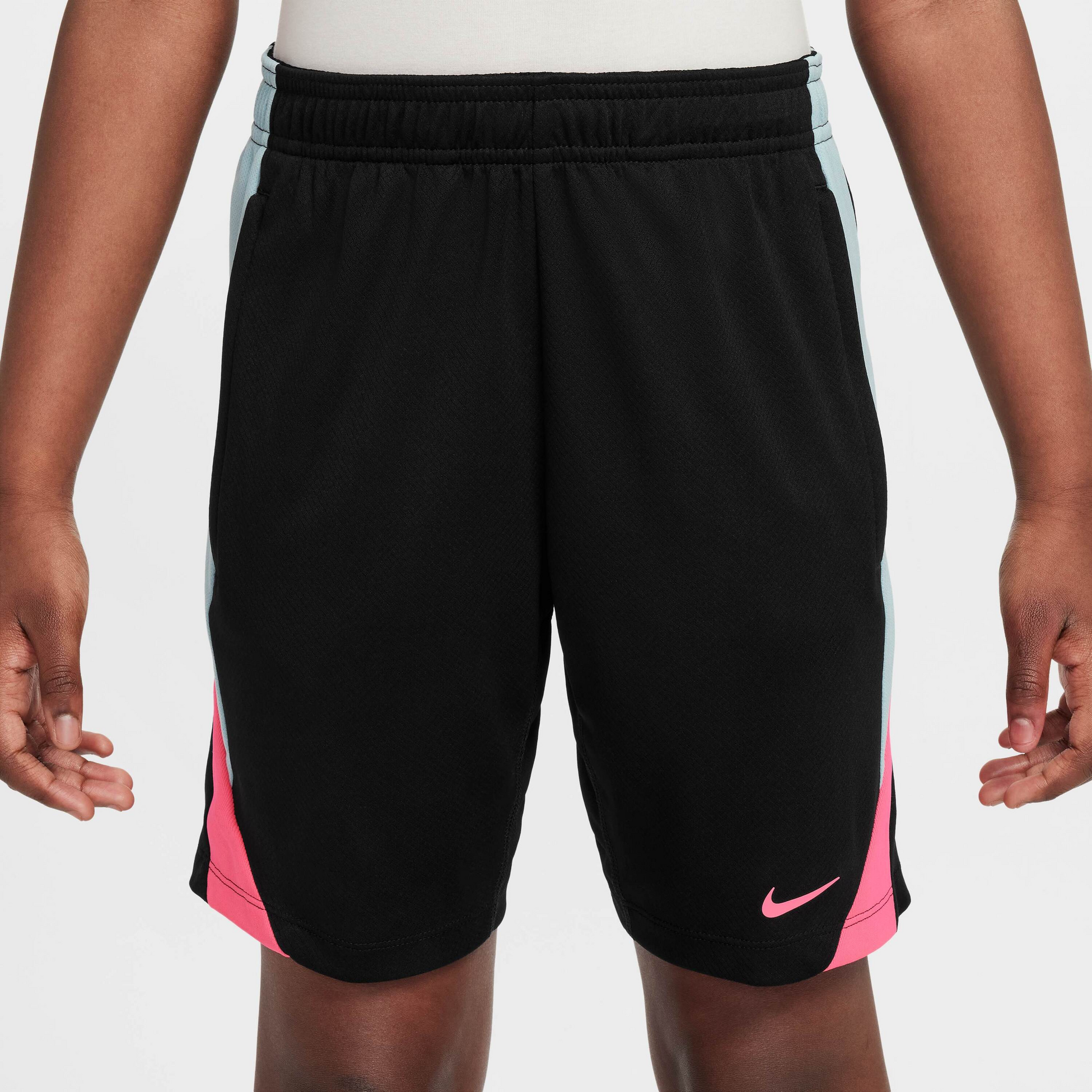 NIKE, Older Kids' Football Shorts Dri-fit Strike