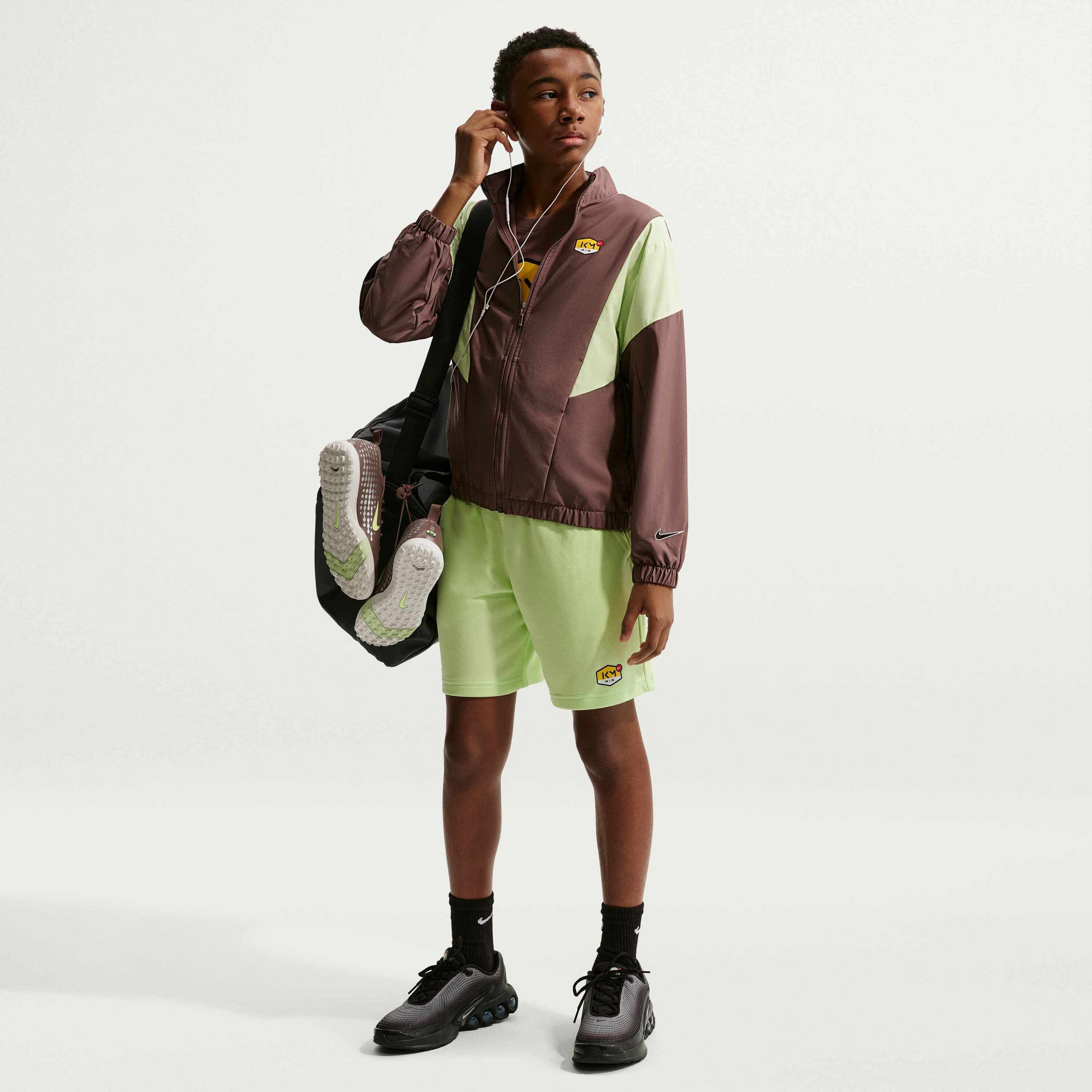 NIKE, Older Kids' Football Shorts Kylian Mbapp&eacute; Club Fleece