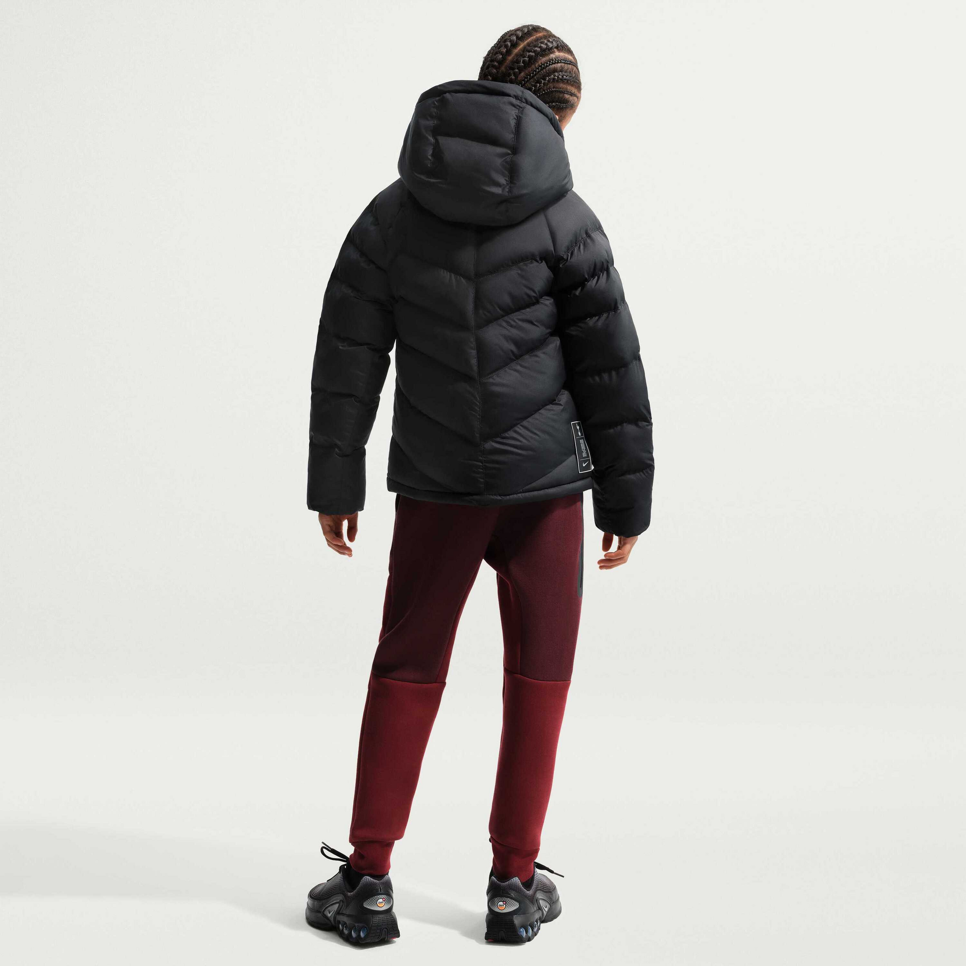 NIKE, Older Kids' Football Synthetic Fill Hooded Jacket Tottenham Hotspur