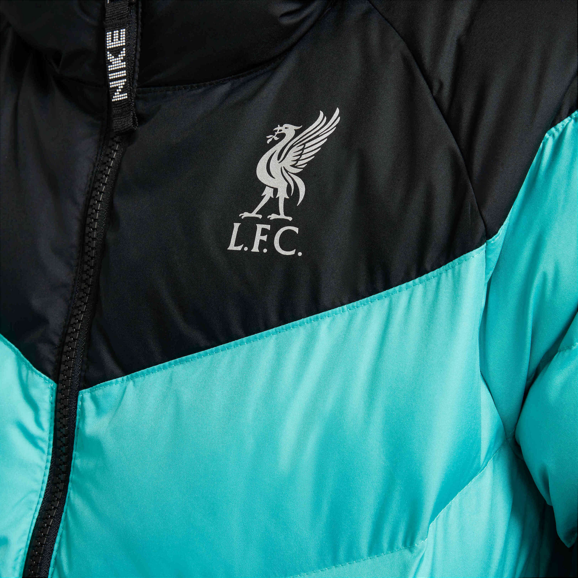 NIKE, Older Kids' Football Synthetic-fill Hooded Jacket Liverpool F.c.