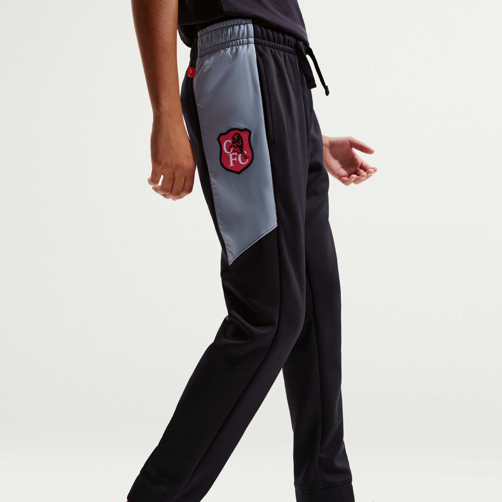 NIKE, Older Kids' Football Woven Tracksuit Chelsea F.c. Se