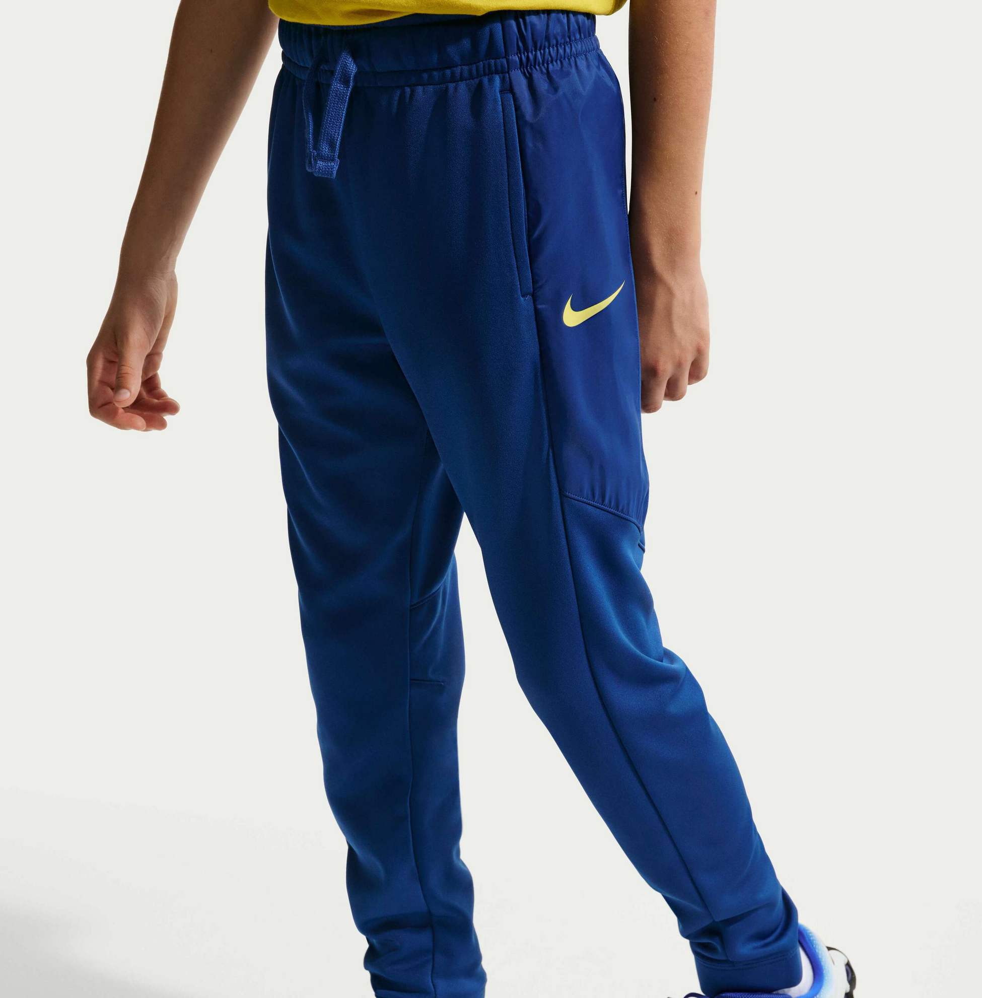 NIKE, Older Kids' Football Woven Tracksuit F.c. Barcelona