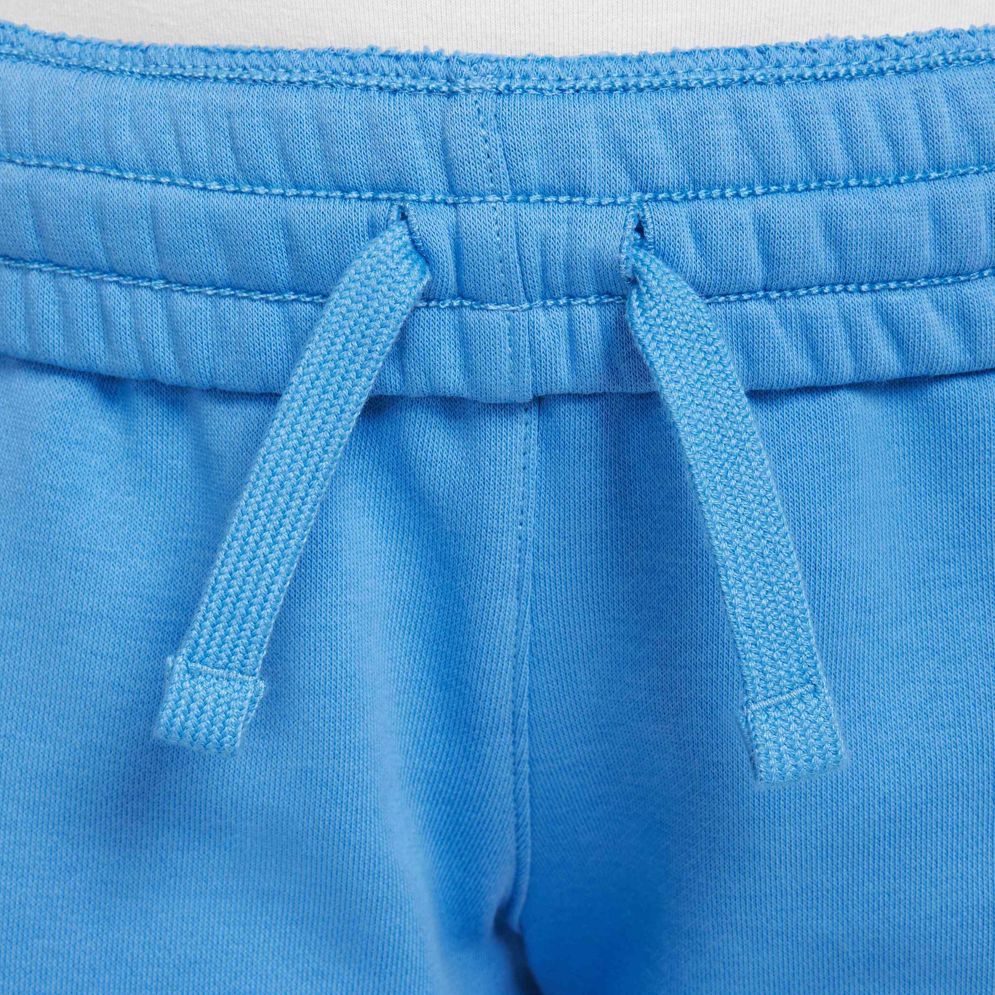 NIKE, Older Kids' French Terry Shorts Sportswear Club Fleece