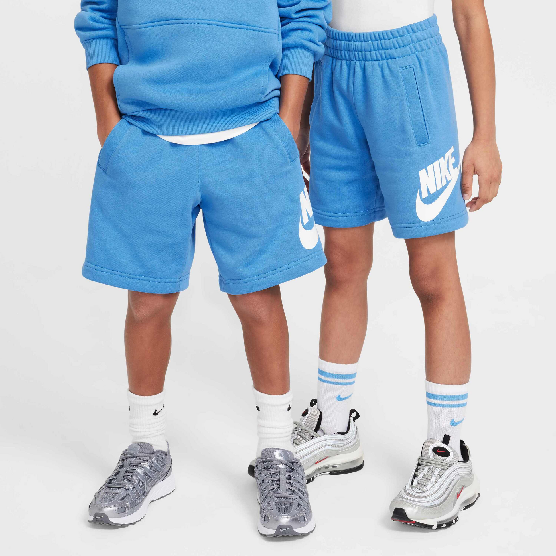 NIKE, Older Kids' French Terry Shorts Sportswear Club Fleece
