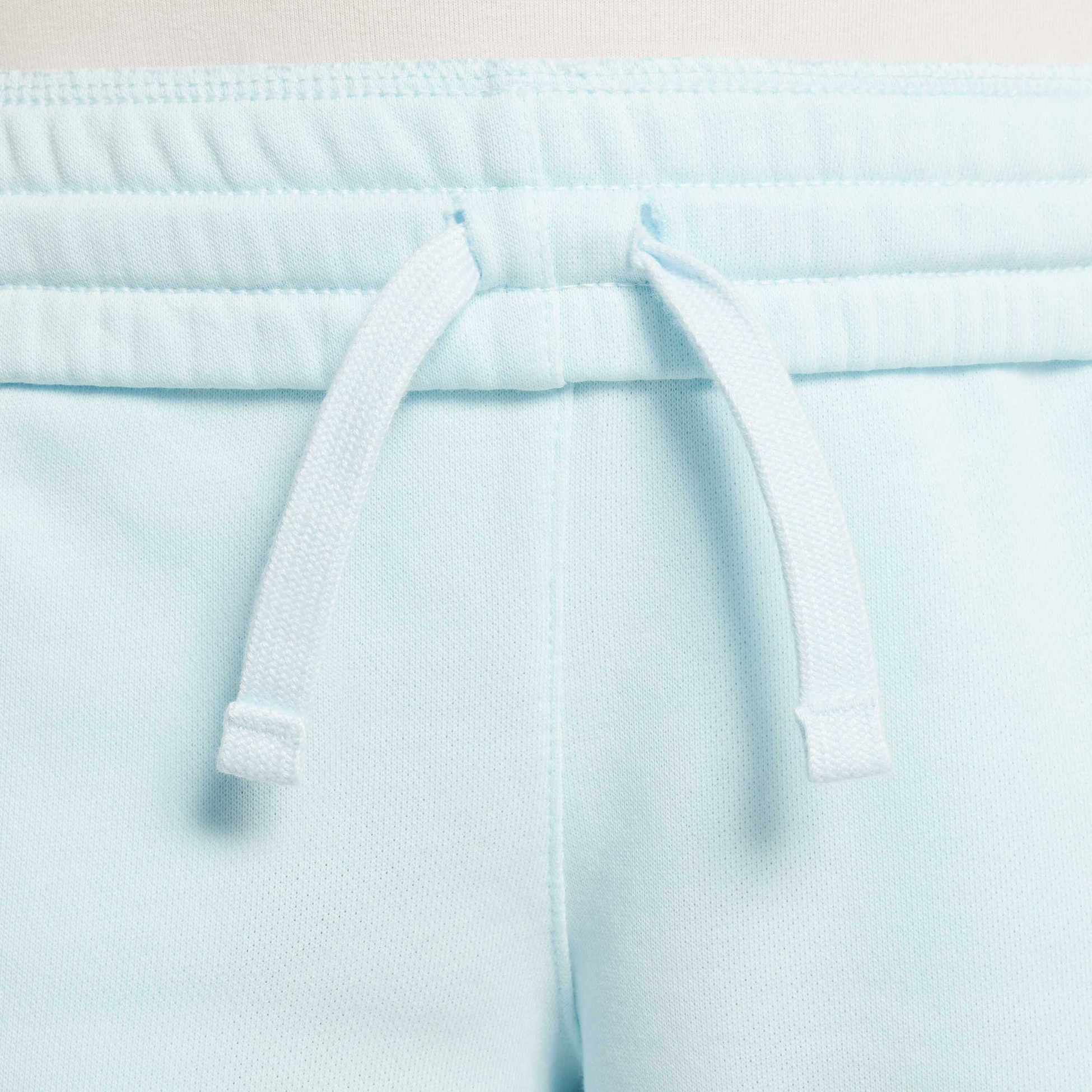 NIKE, Older Kids' French Terry Shorts Sportswear Club Fleece