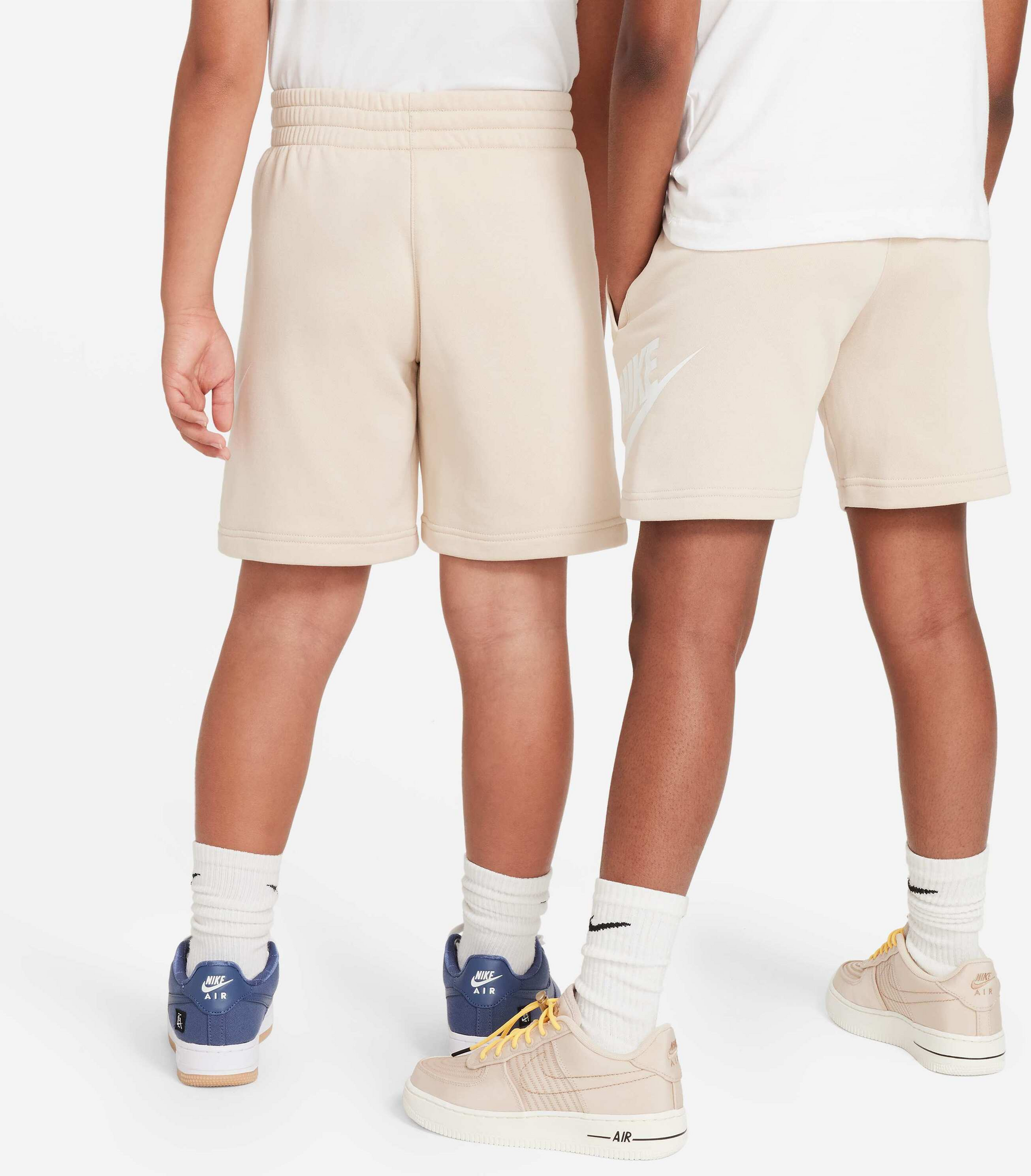 NIKE, Older Kids' French Terry Shorts Sportswear Club Fleece