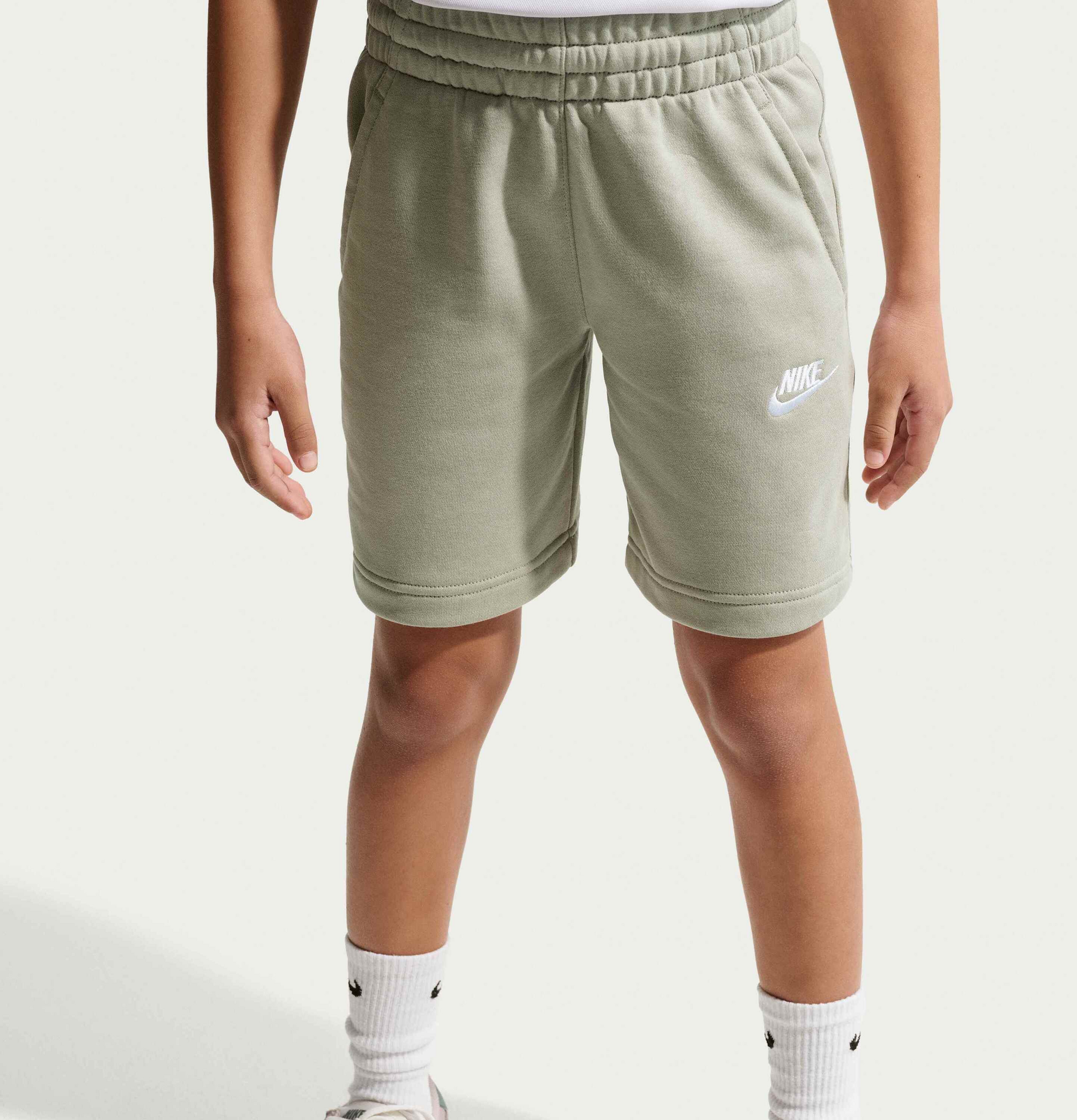 NIKE, Older Kids' French Terry Shorts Sportswear Club Fleece