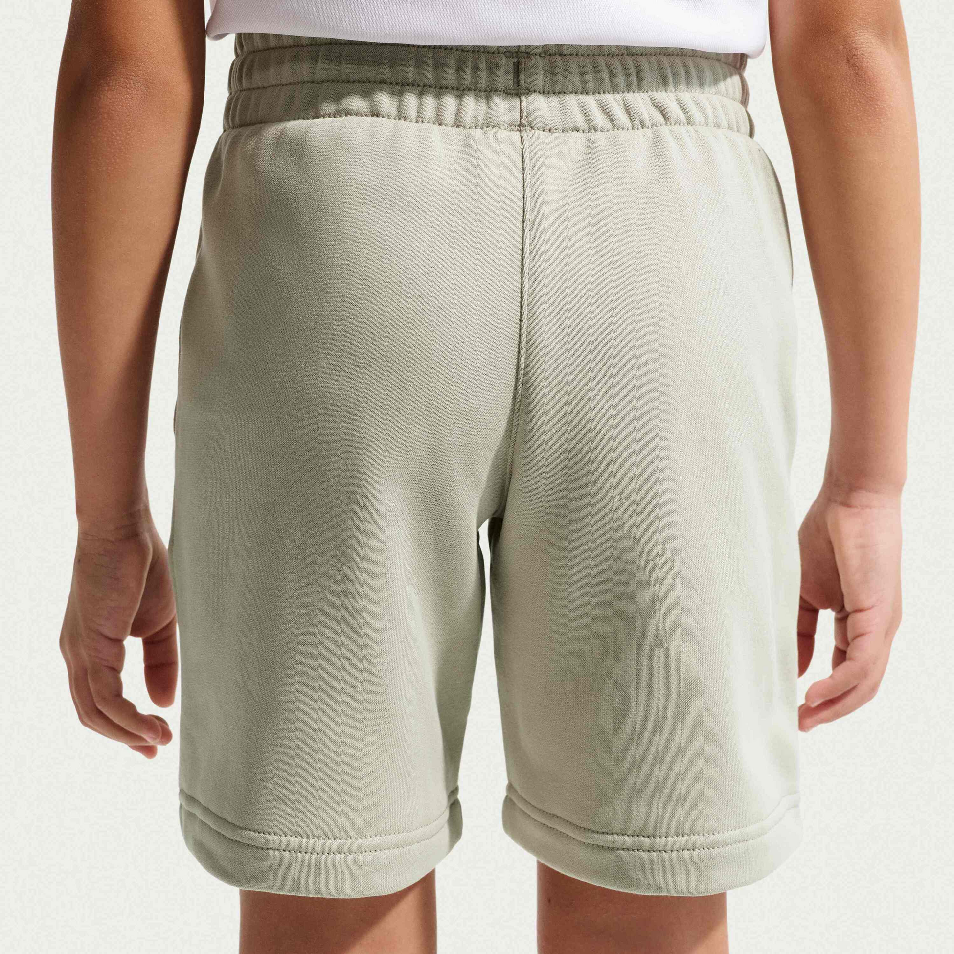 NIKE, Older Kids' French Terry Shorts Sportswear Club Fleece