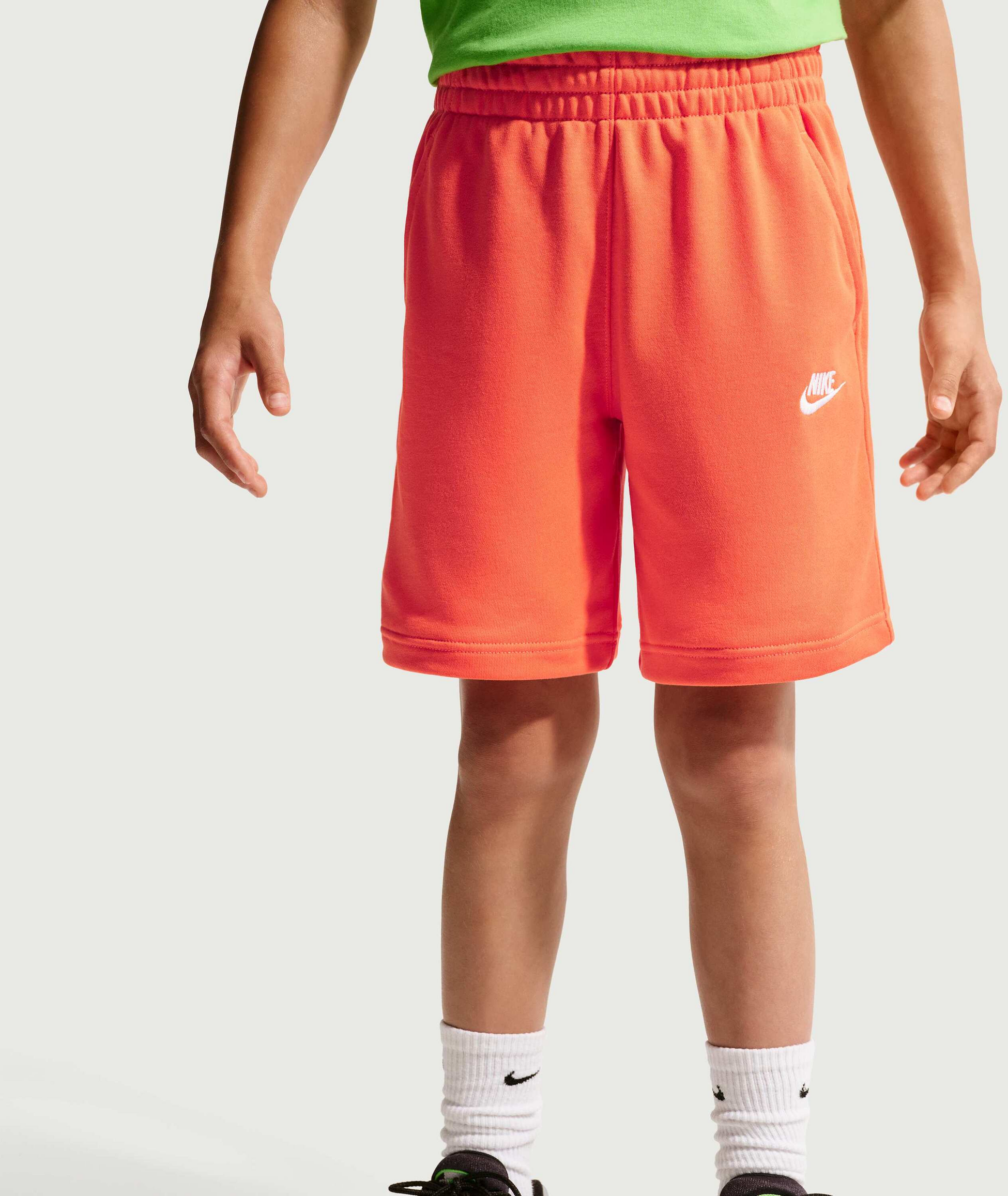 NIKE, Older Kids' French Terry Shorts Sportswear Club Fleece