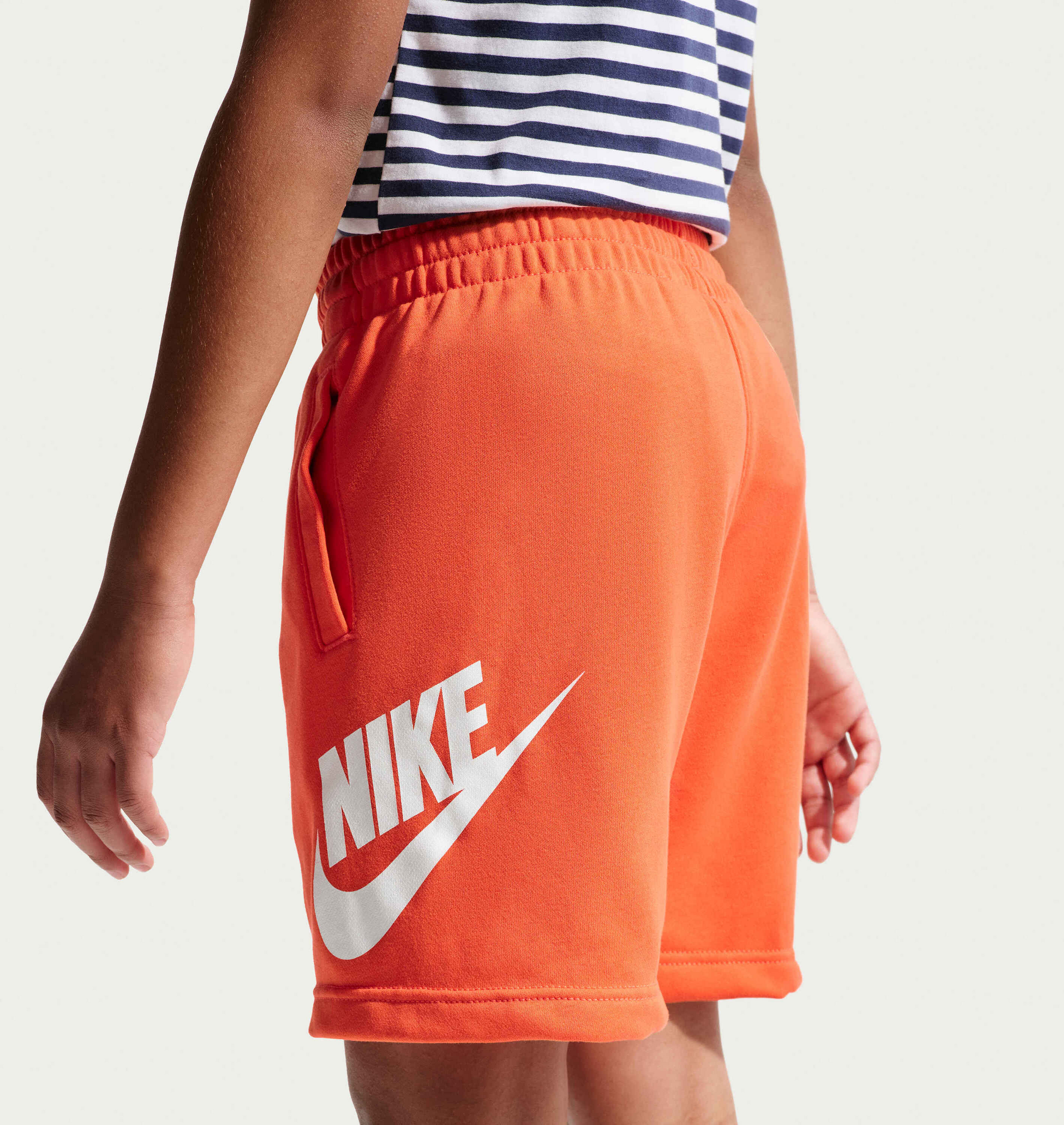 NIKE, Older Kids' French Terry Shorts Sportswear Club Fleece