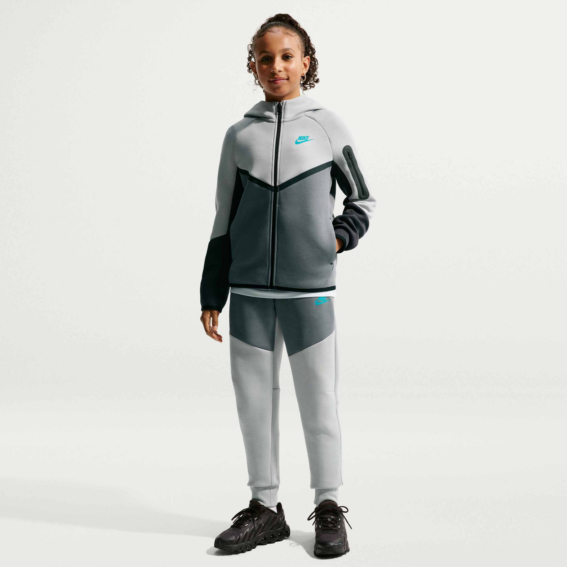 NIKE, Older Kids' Full-zip Hoodie Sportswear Tech Fleece