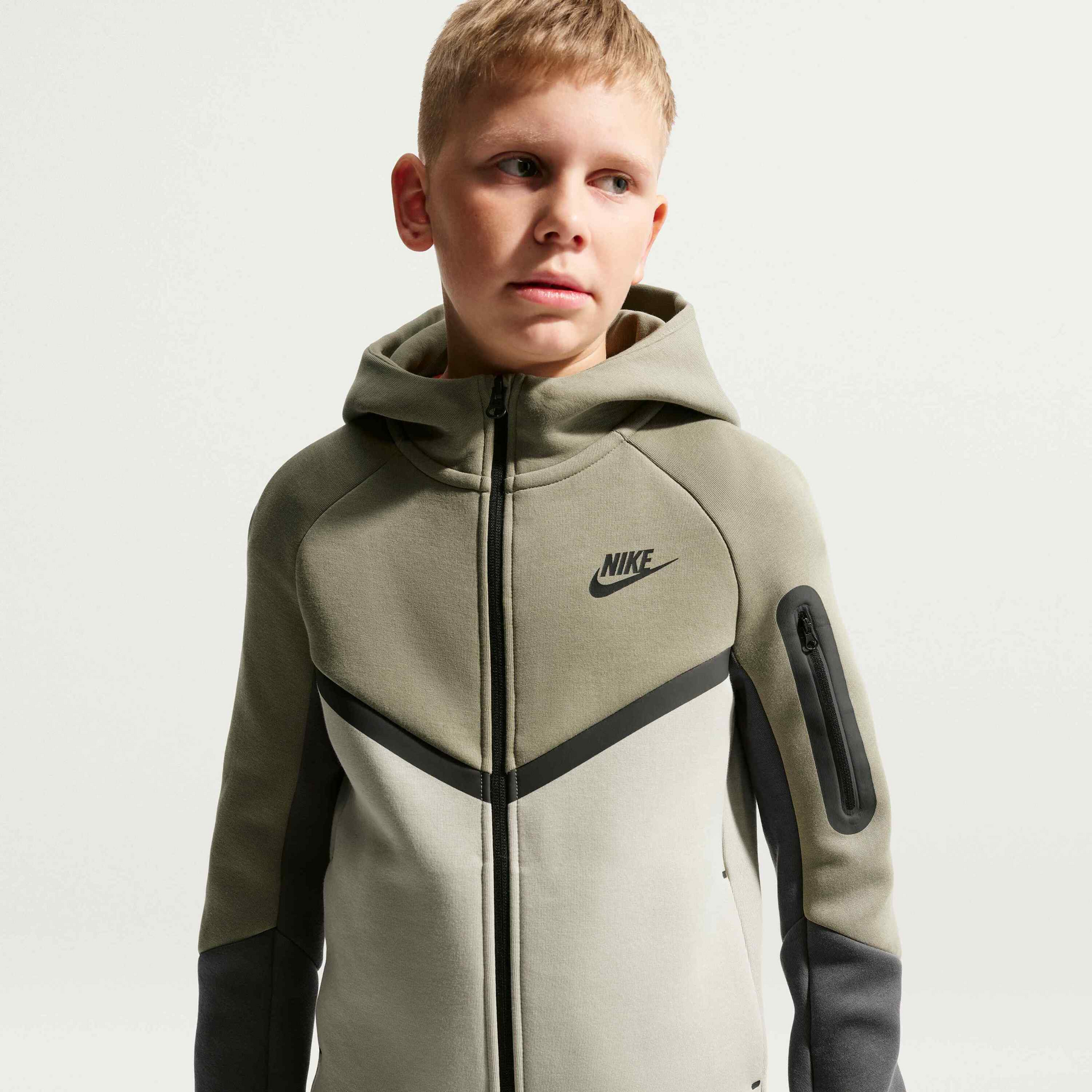 NIKE, Older Kids' Full-zip Hoodie Sportswear Tech Fleece