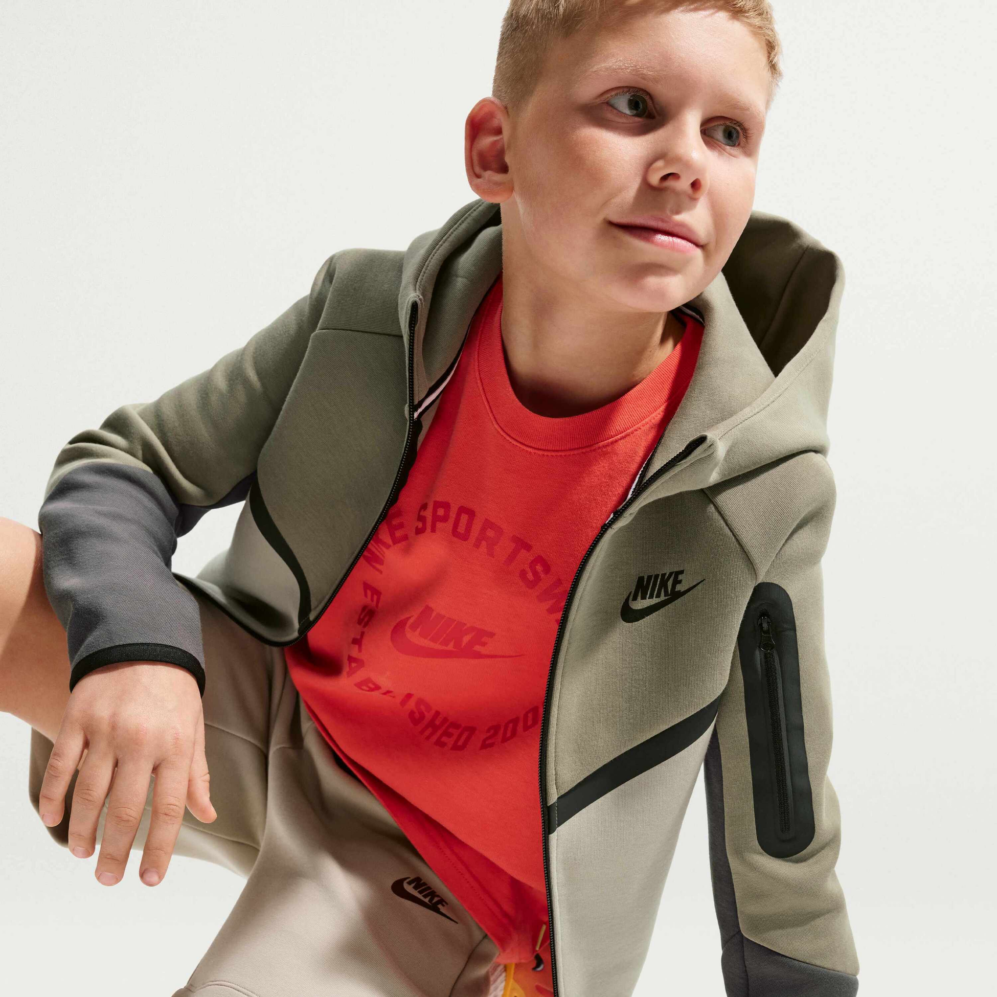 NIKE, Older Kids' Full-zip Hoodie Sportswear Tech Fleece