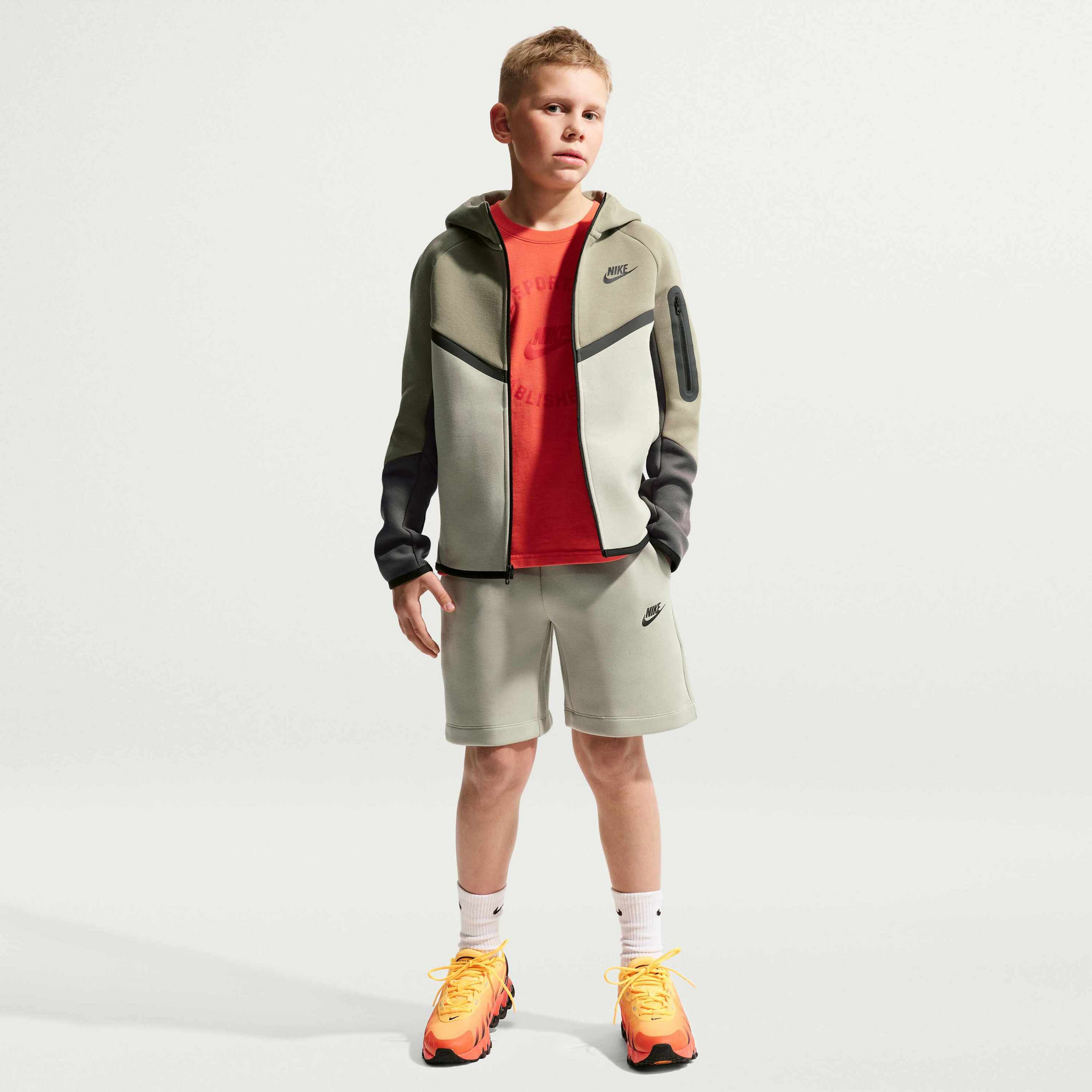 NIKE, Older Kids' Full-zip Hoodie Sportswear Tech Fleece