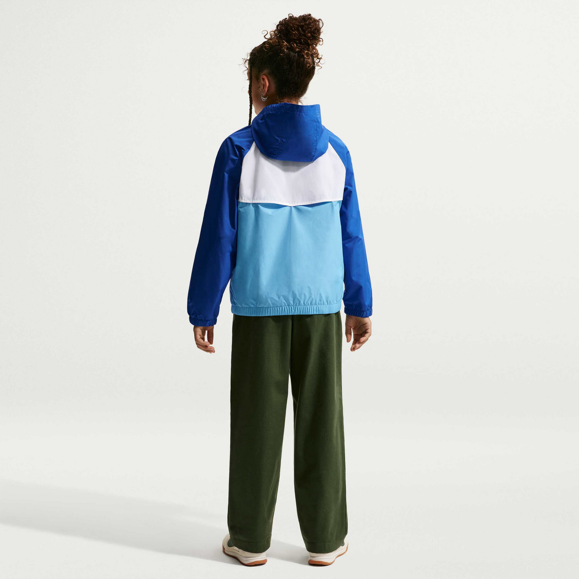 NIKE, Older Kids' Hooded Repel Jacket Sportswear Windrunner