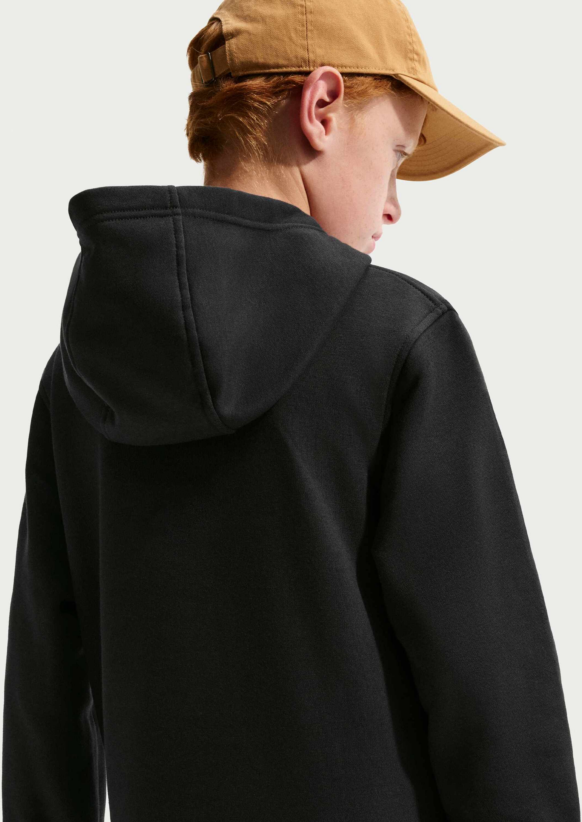 NIKE, Older Kids' Hoodie Sportswear Club Fleece