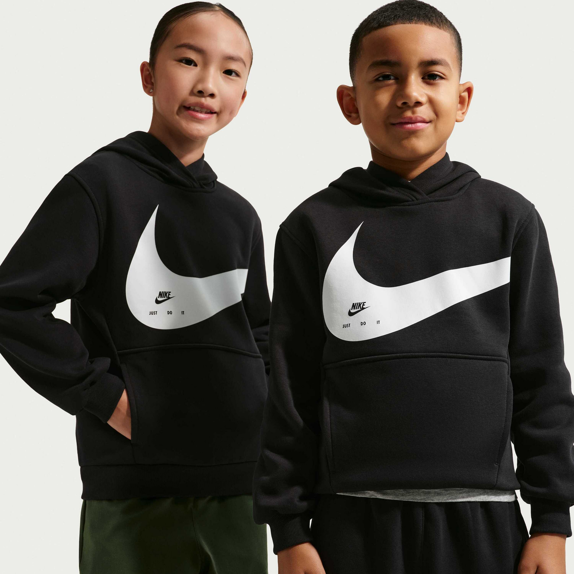 NIKE, Older Kids' Hoodie Sportswear Club