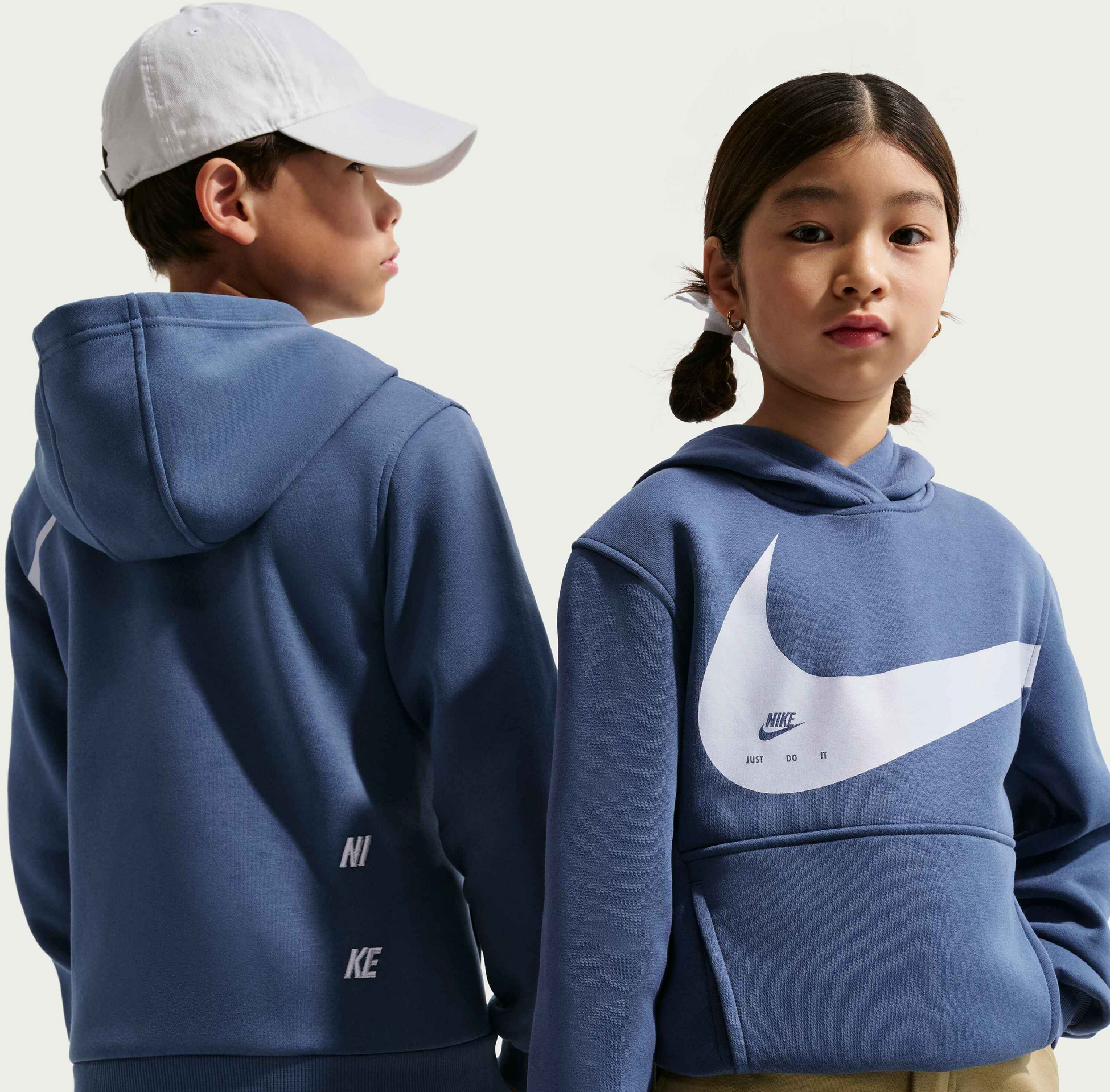 NIKE, Older Kids' Hoodie Sportswear Club